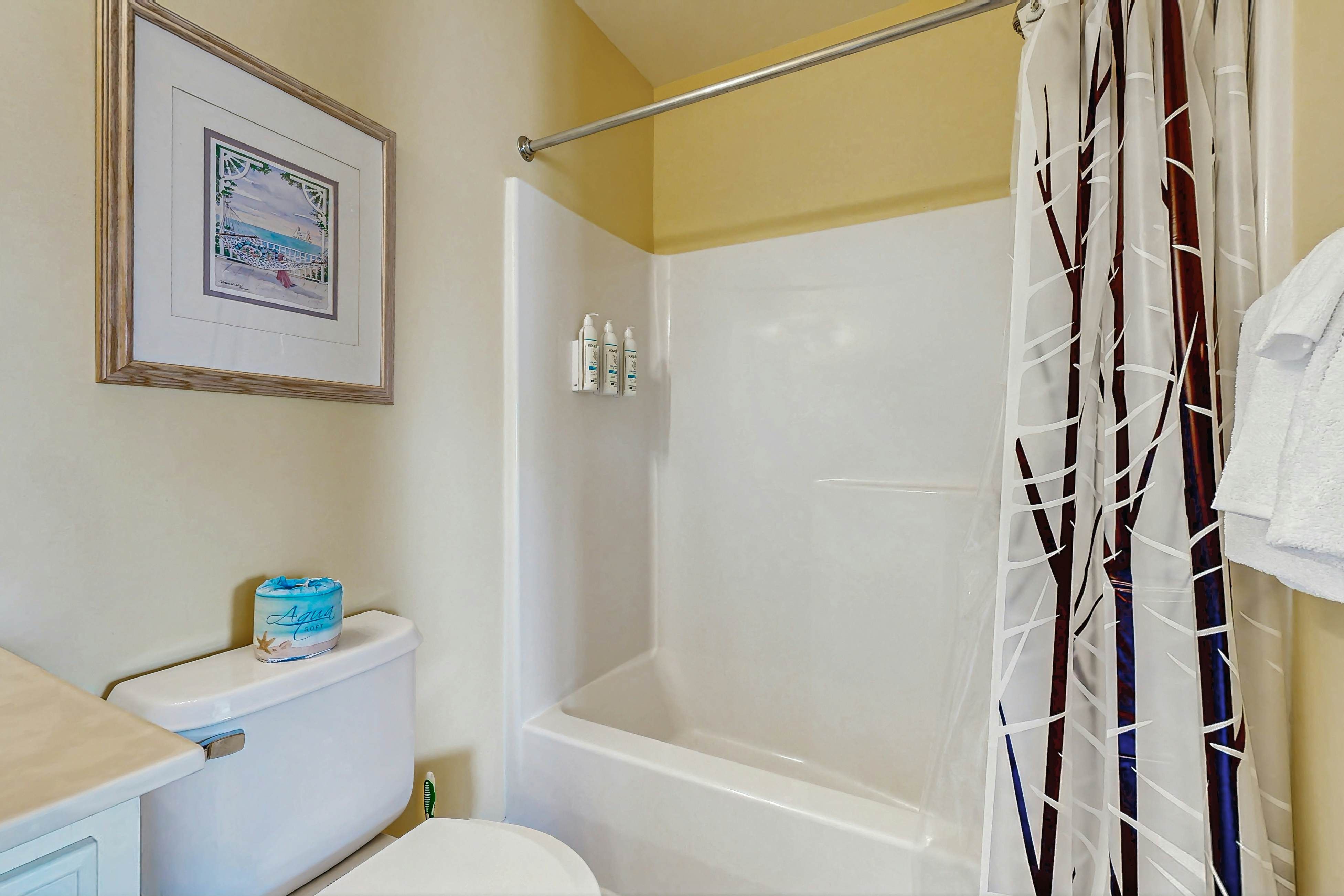 Bethany Bay - 1004 Pavilion Dr 