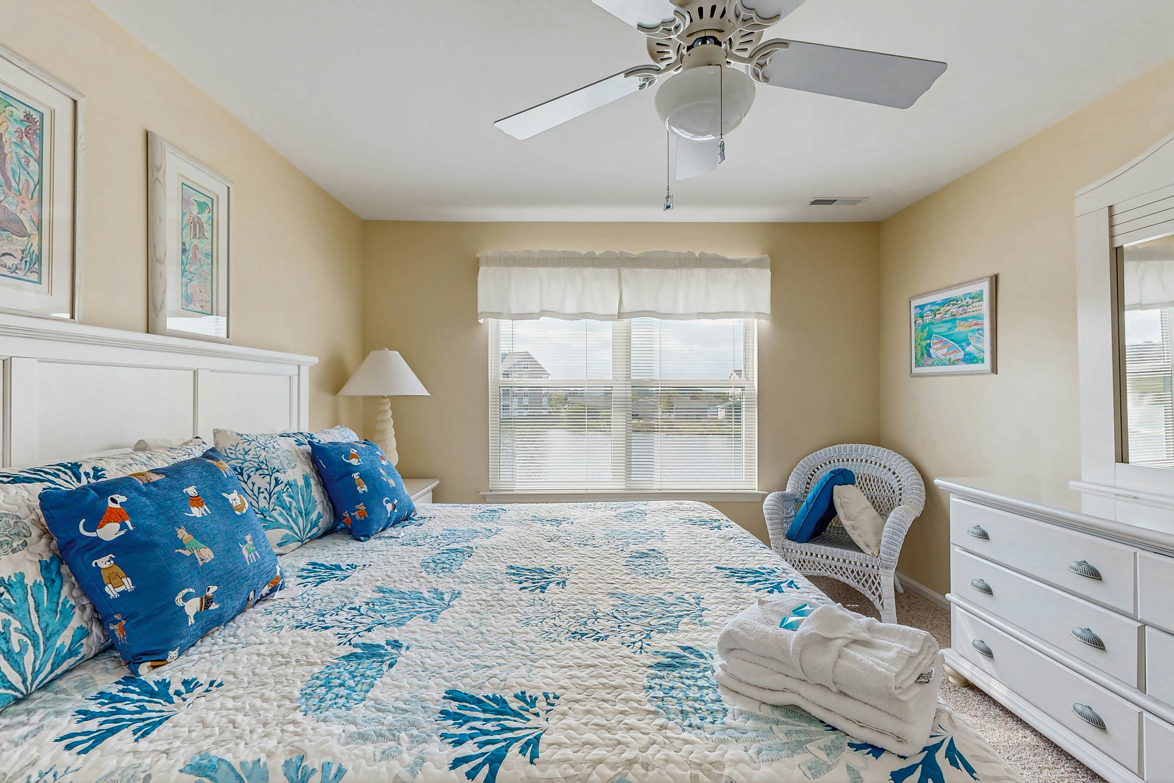 Bethany Bay - 1004 Pavilion Dr 