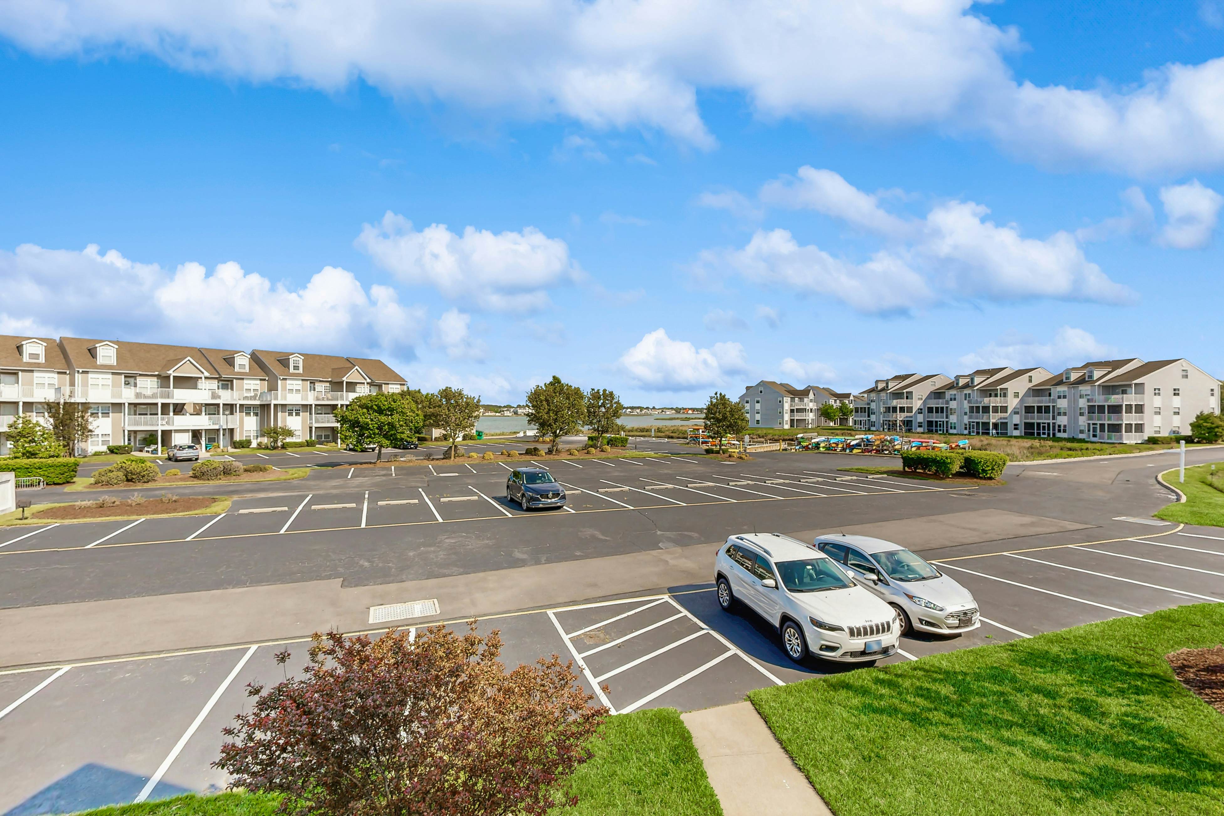 Bethany Bay - 1004 Pavilion Dr 