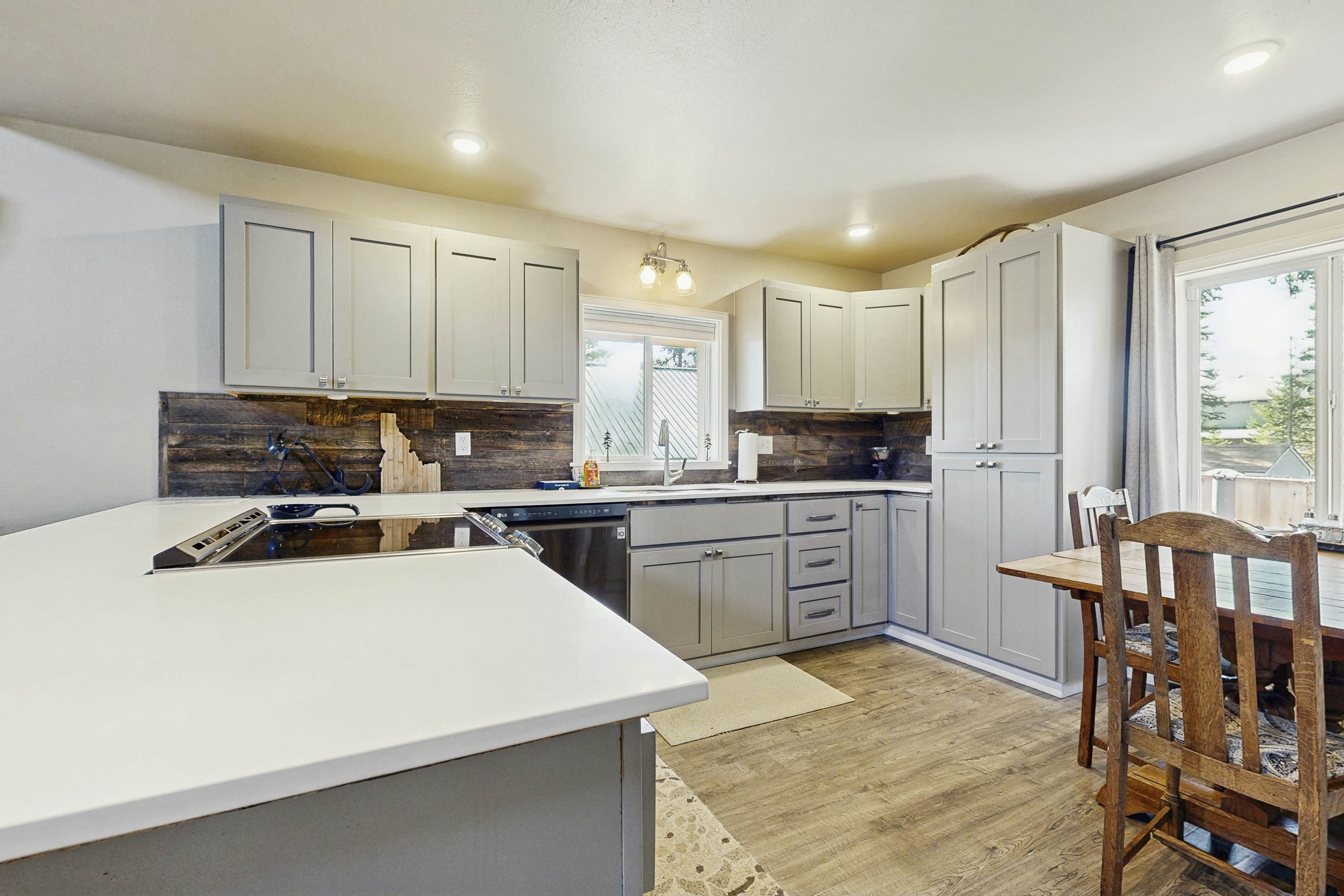 Cottage in the Pines