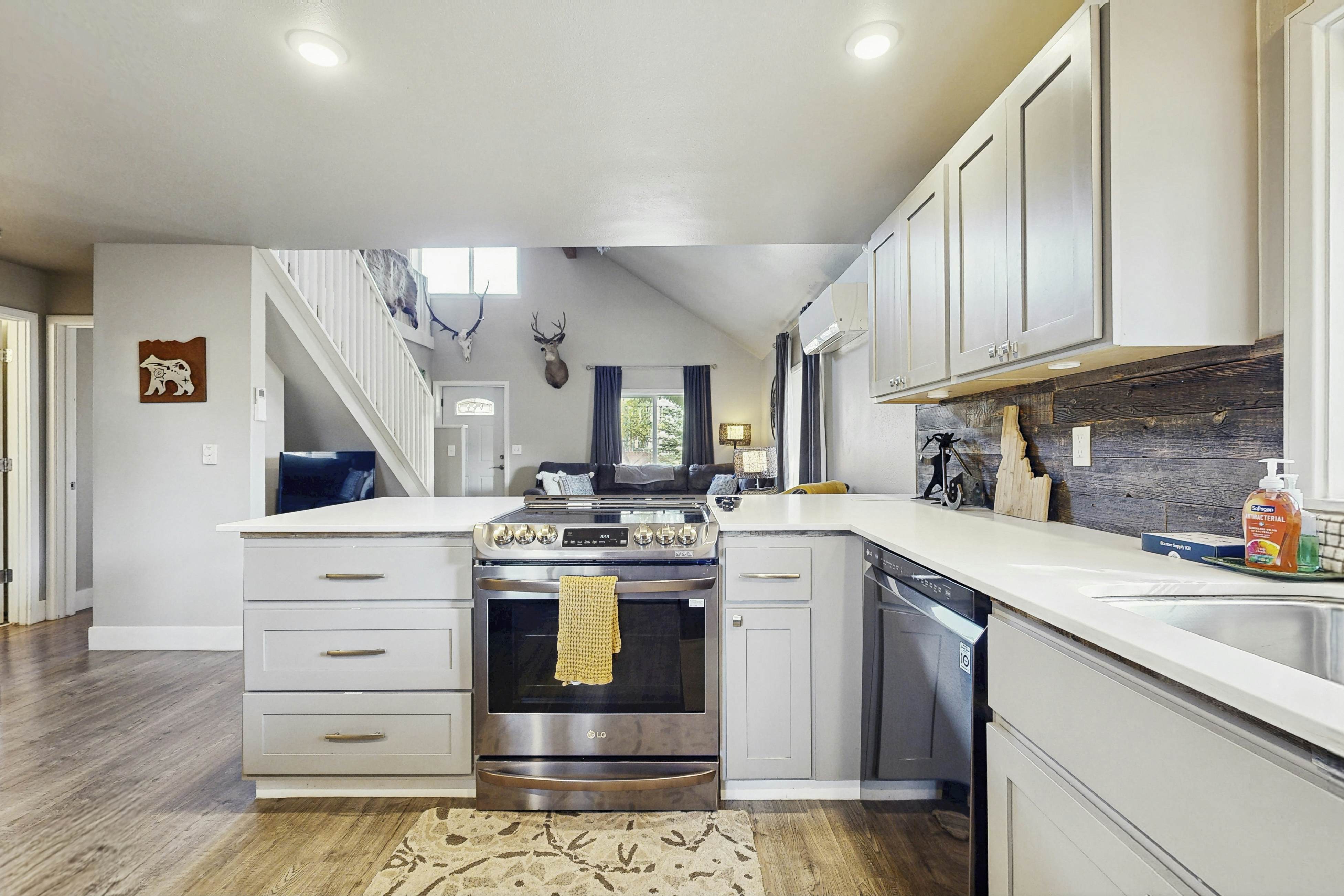 Cottage in the Pines