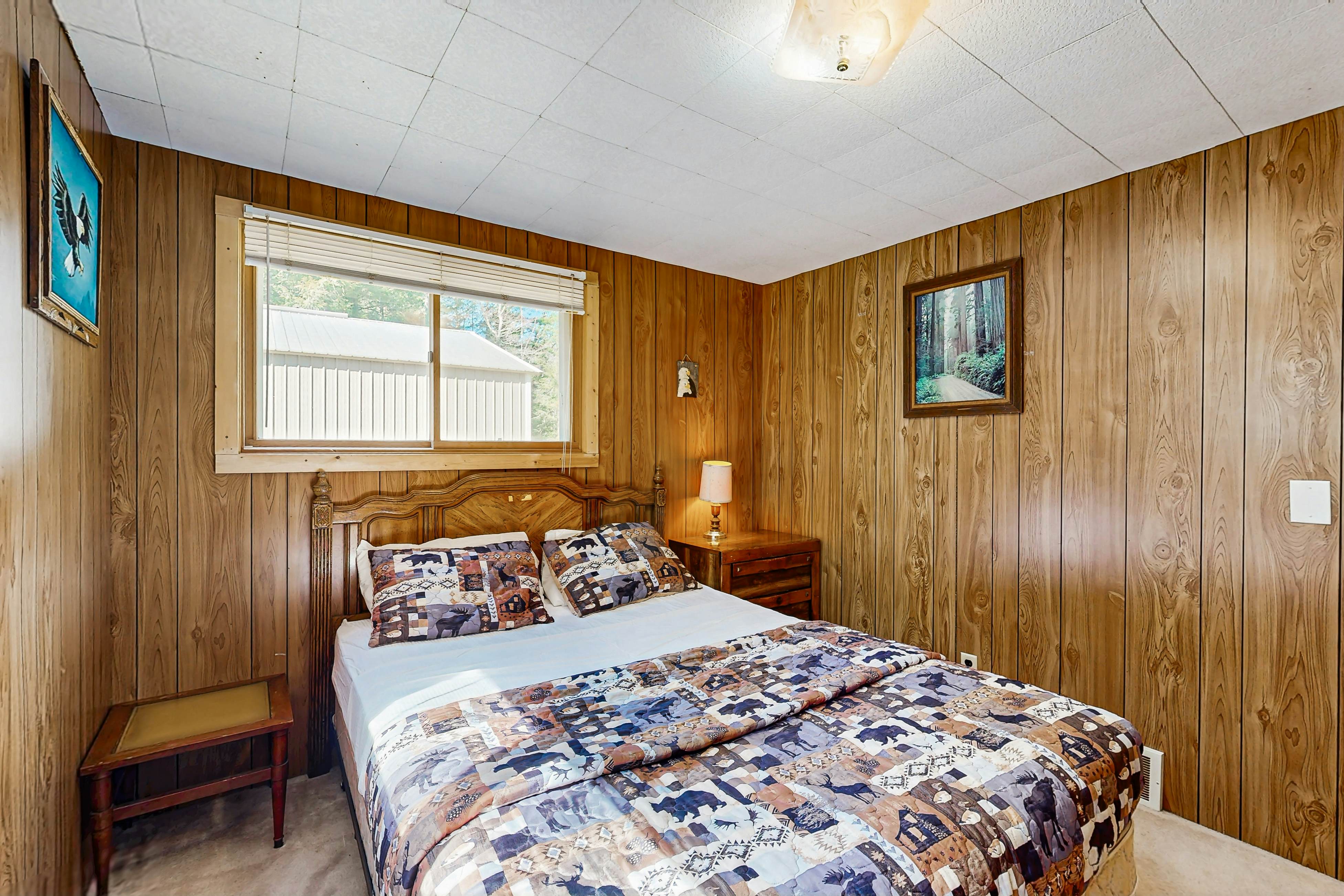 Quaint Northwoods Escape