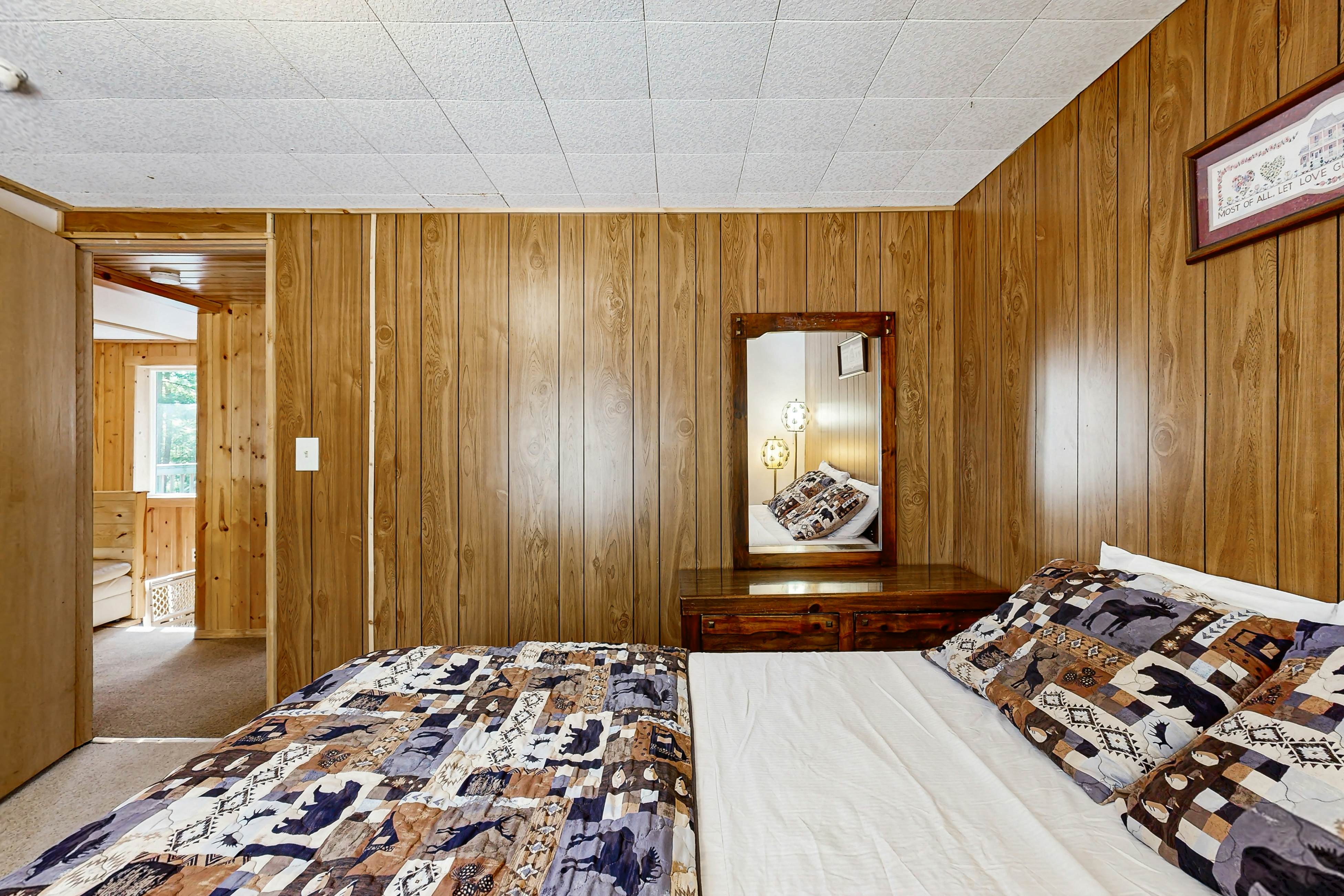 Quaint Northwoods Escape