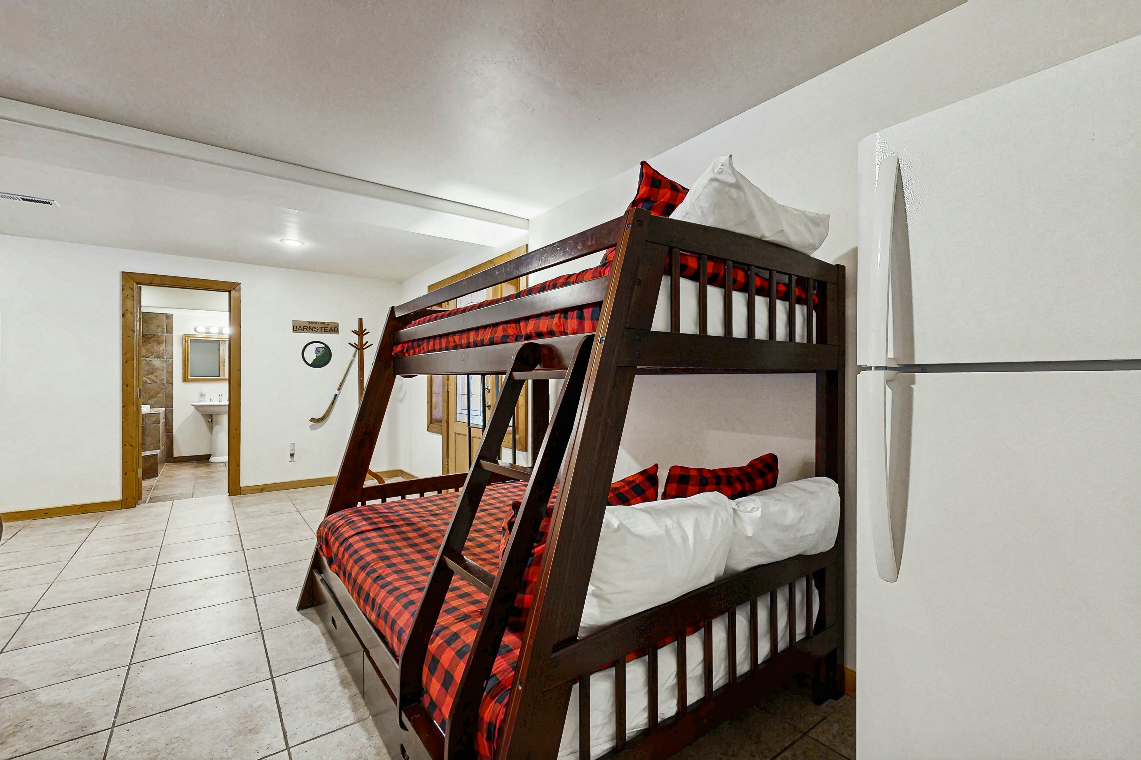 Cedar Mountain Cabin