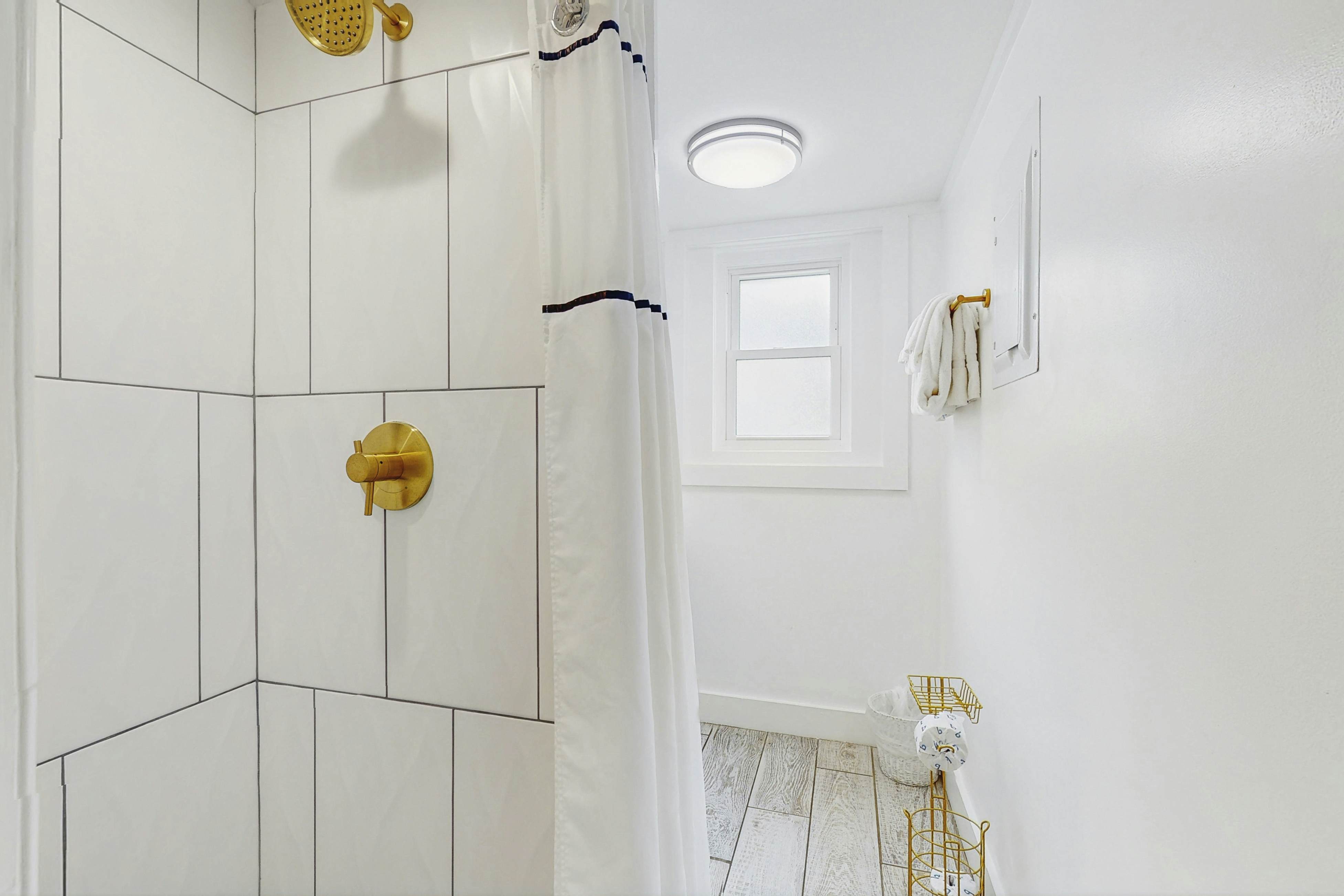 Georgianne Suite Seven