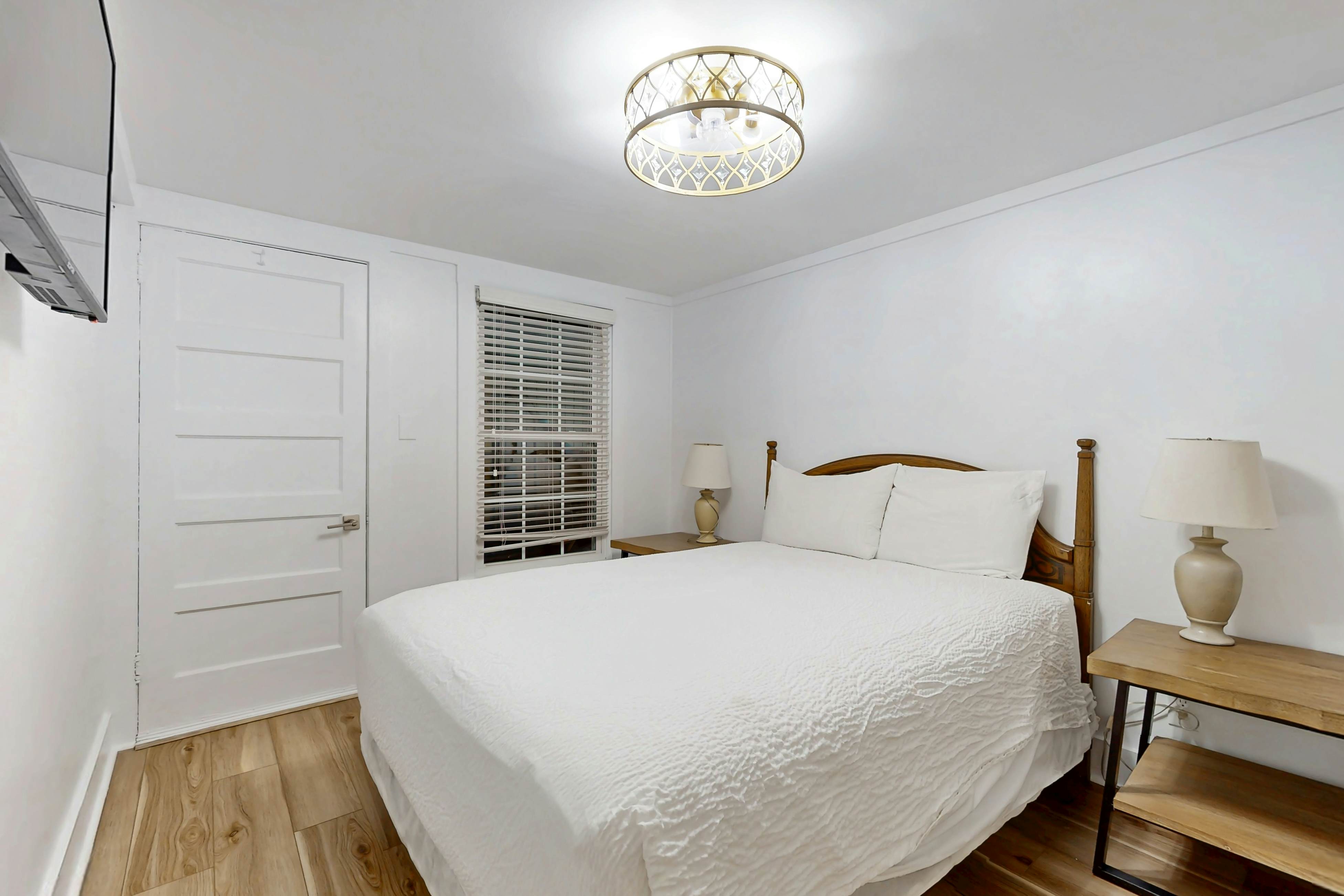 Georgianne Suite Six