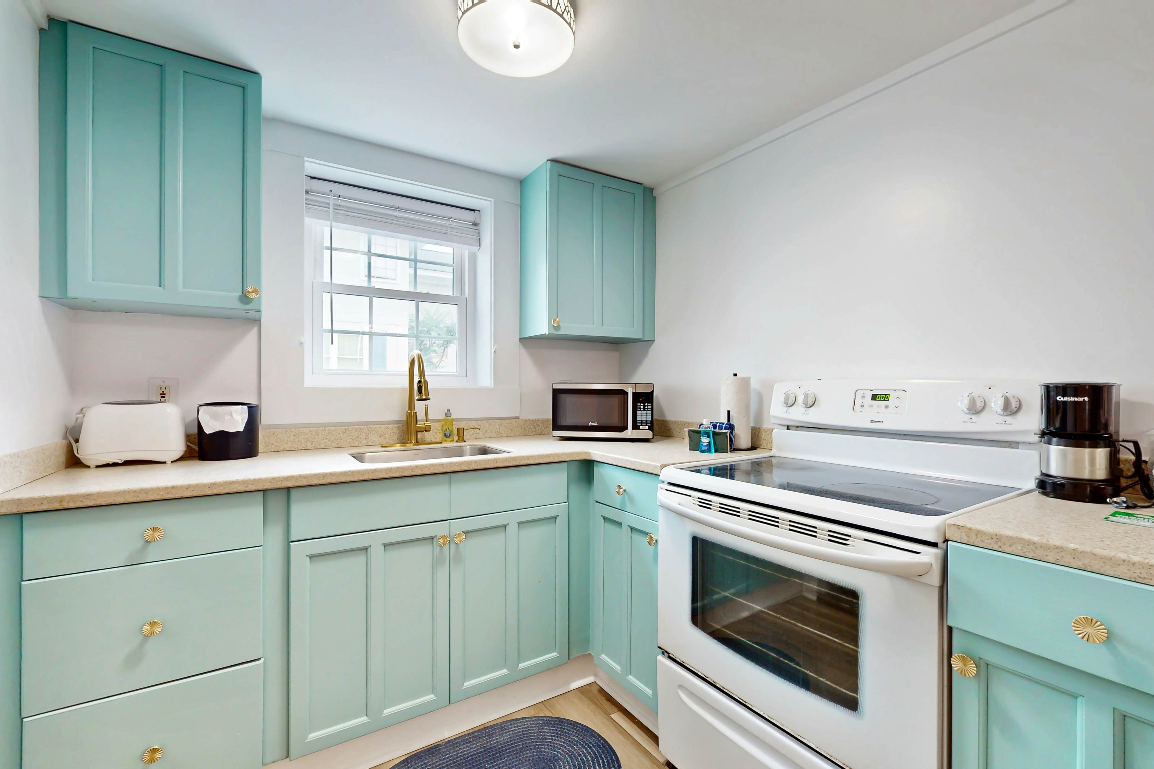 Georgianne Suite Six