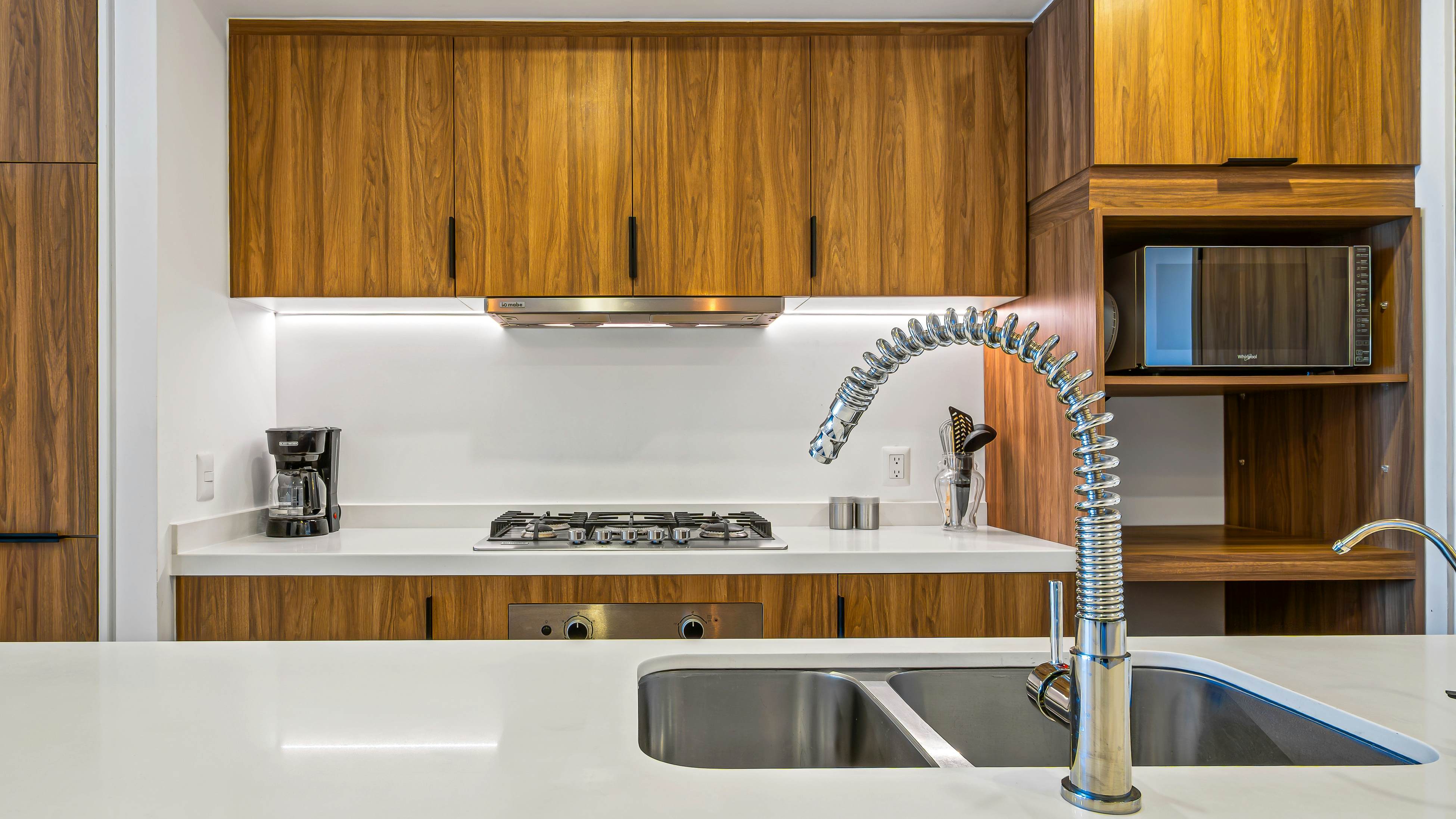 The Marlin Room at Harbor 171 Torre Norte