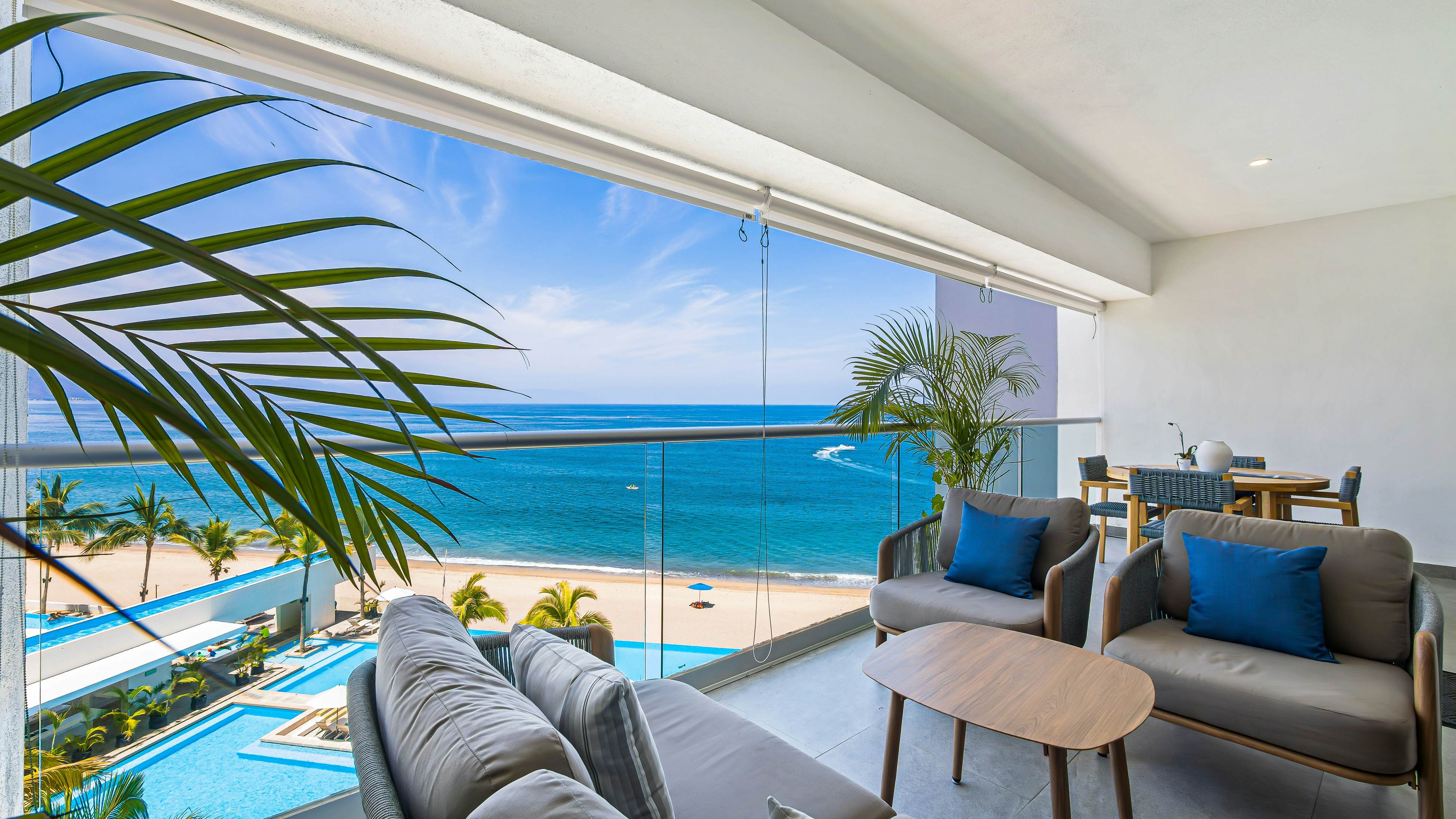 The Marlin Room at Harbor 171 Torre Norte