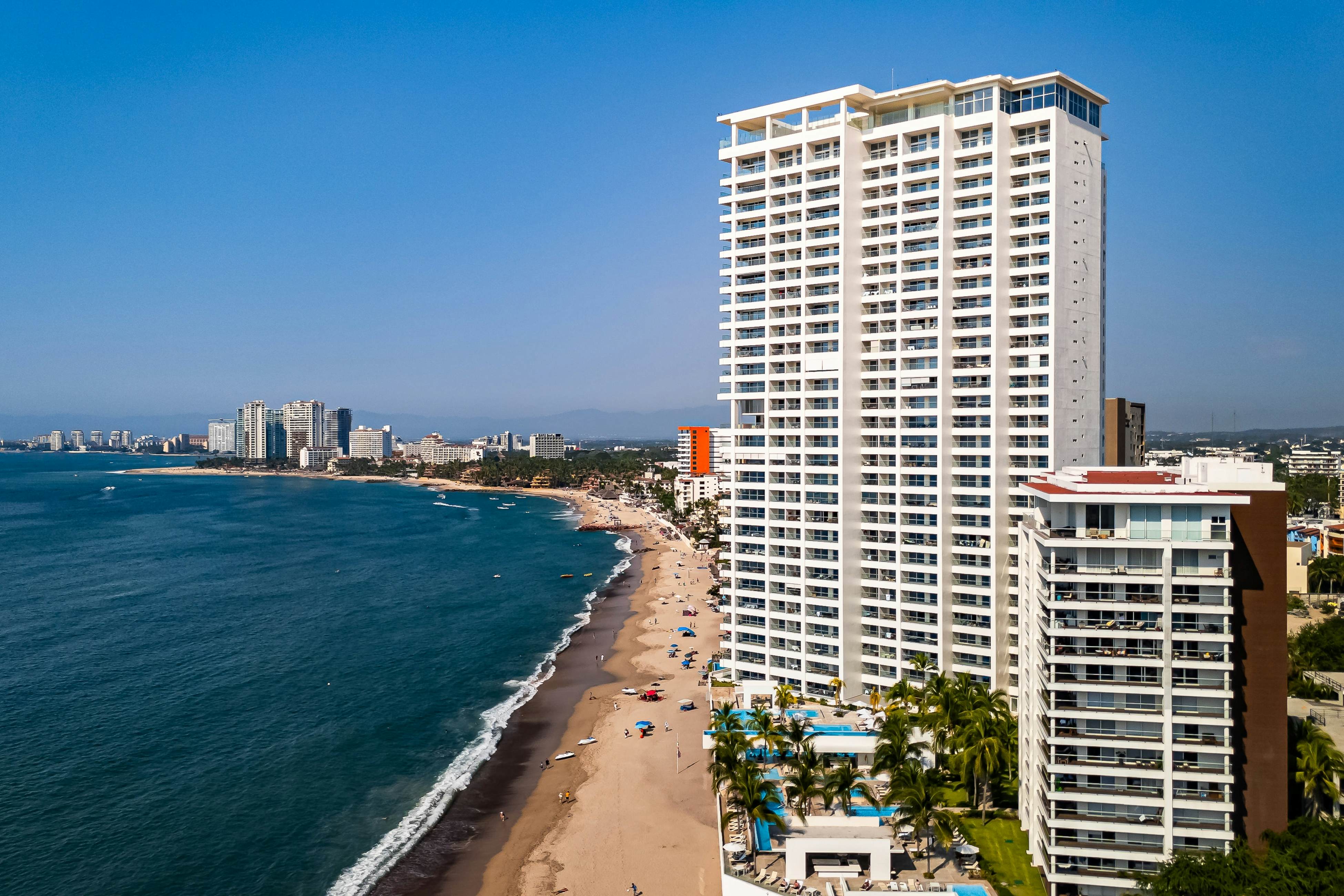 The Marlin Room at Harbor 171 Torre Norte