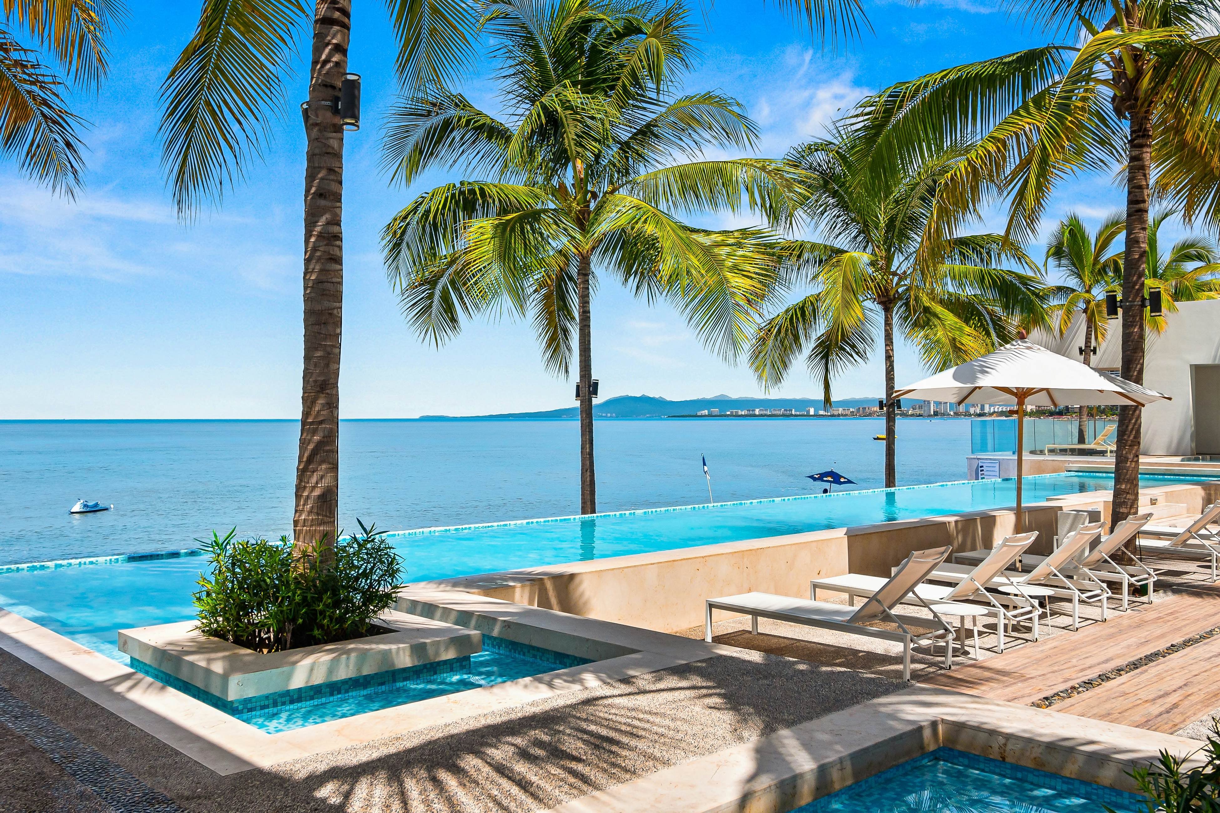 The Marlin Room at Harbor 171 Torre Norte