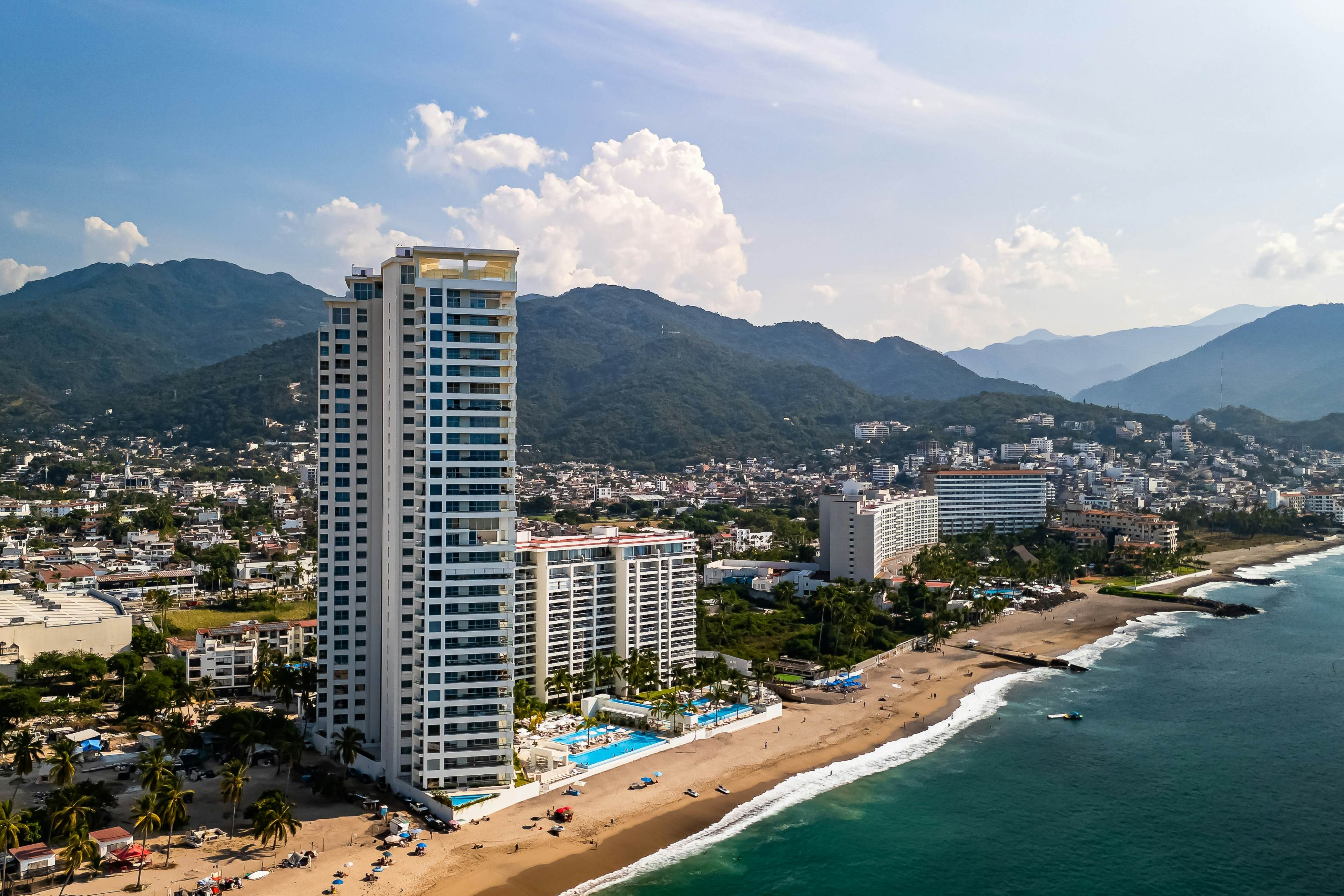 The Marlin Room at Harbor 171 Torre Norte