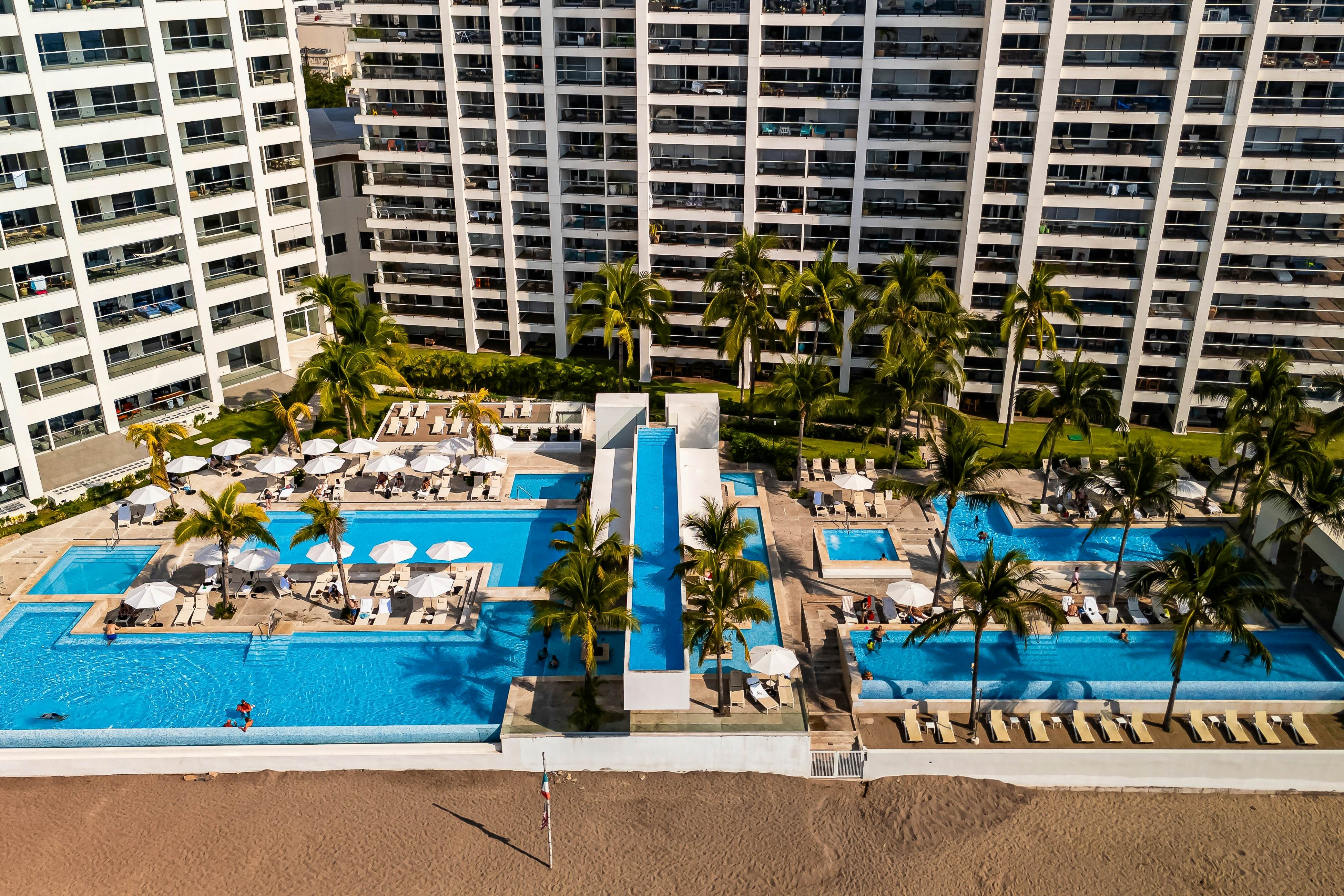 The Marlin Room at Harbor 171 Torre Norte