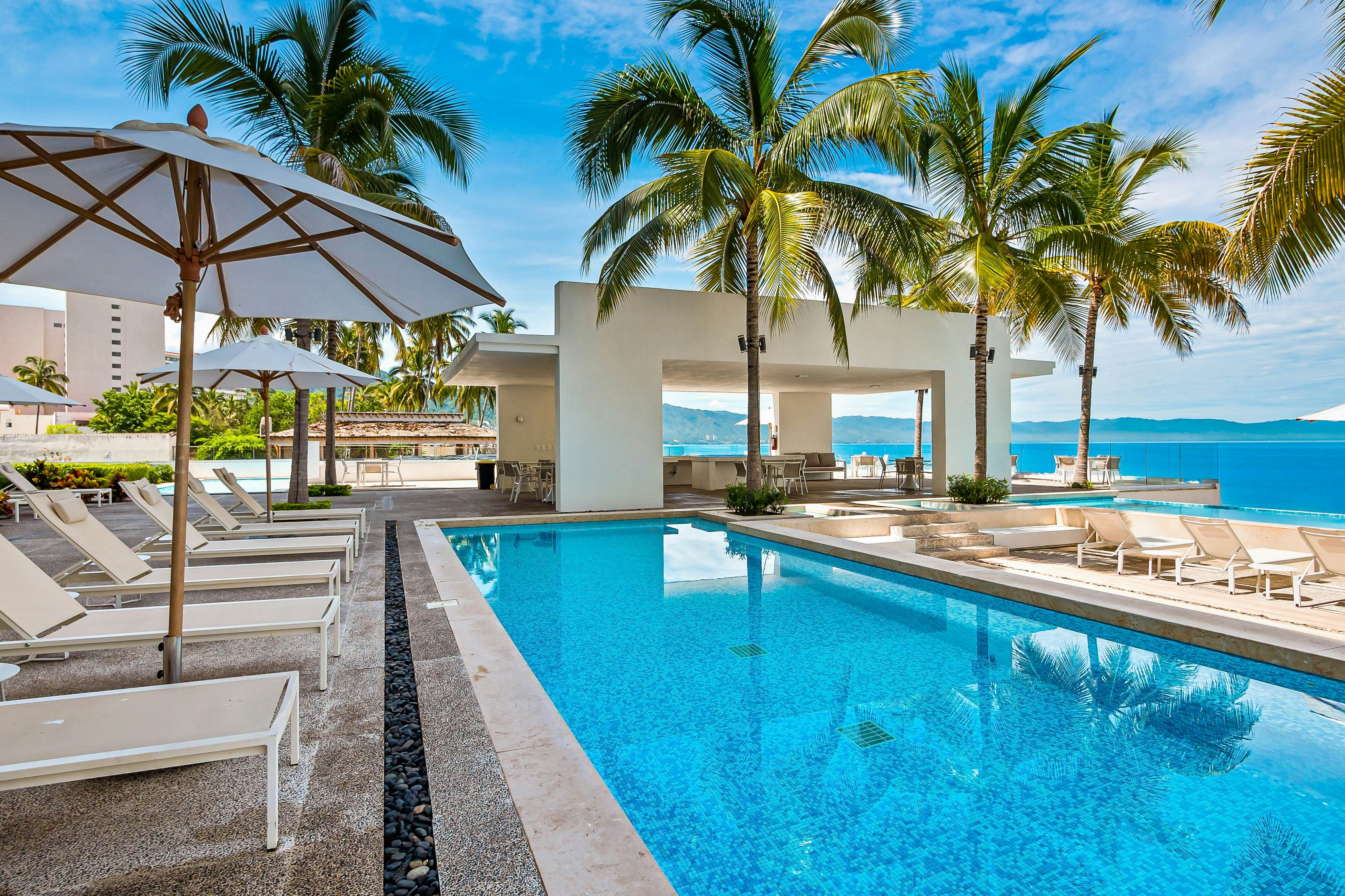 The Marlin Room at Harbor 171 Torre Norte