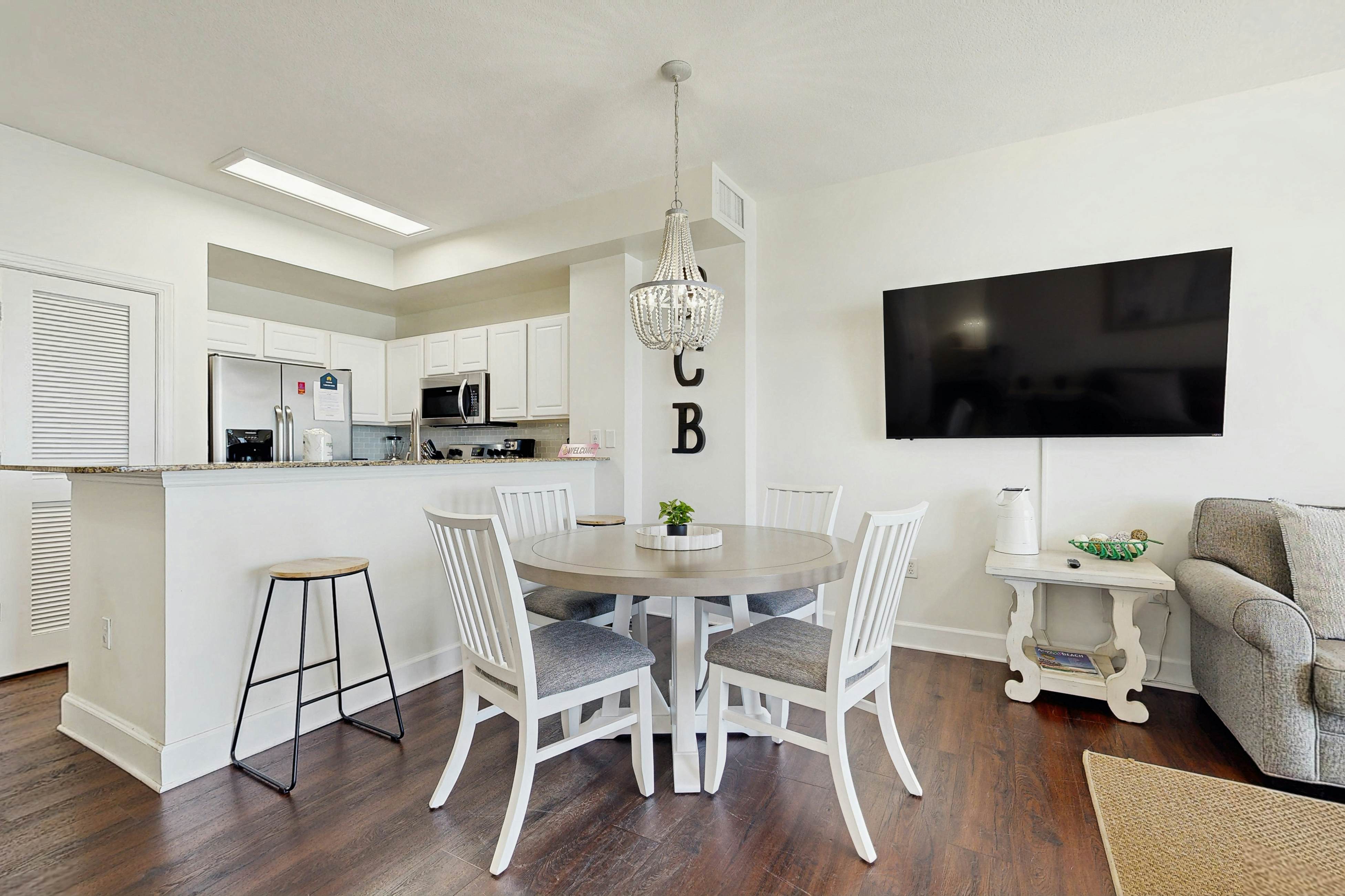 Sunrise Beach 1407 - Beachfront Condo