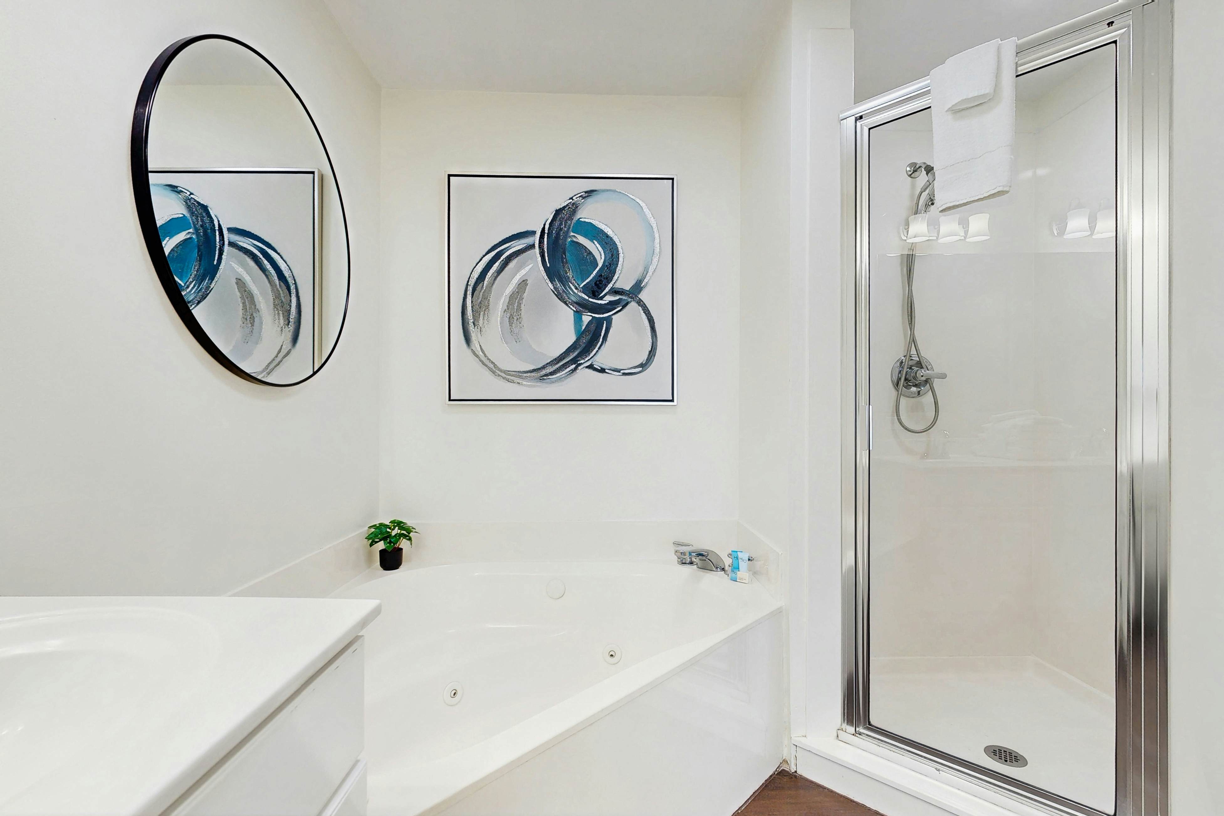 Sunrise Beach 1407 - Beachfront Condo