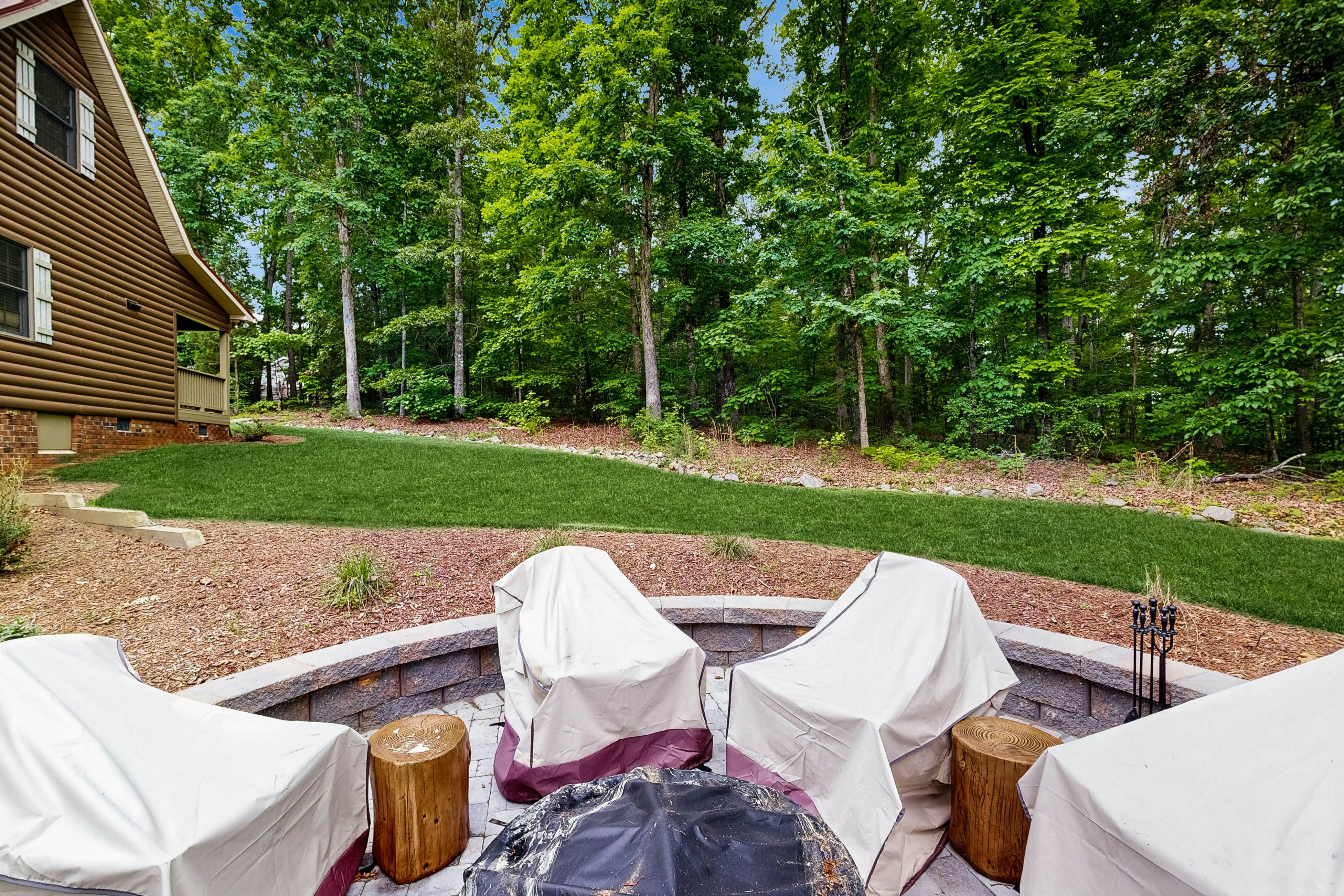 The Cozy Cabin on Lake Gaston
