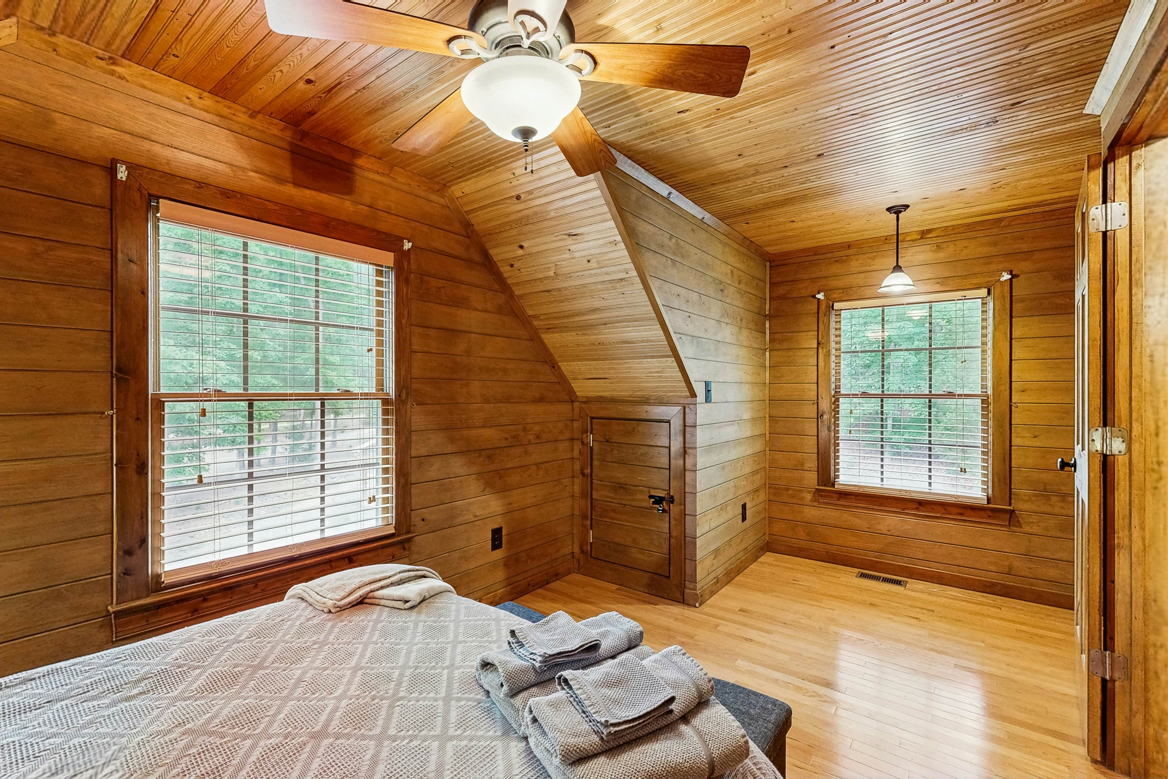 The Cozy Cabin on Lake Gaston