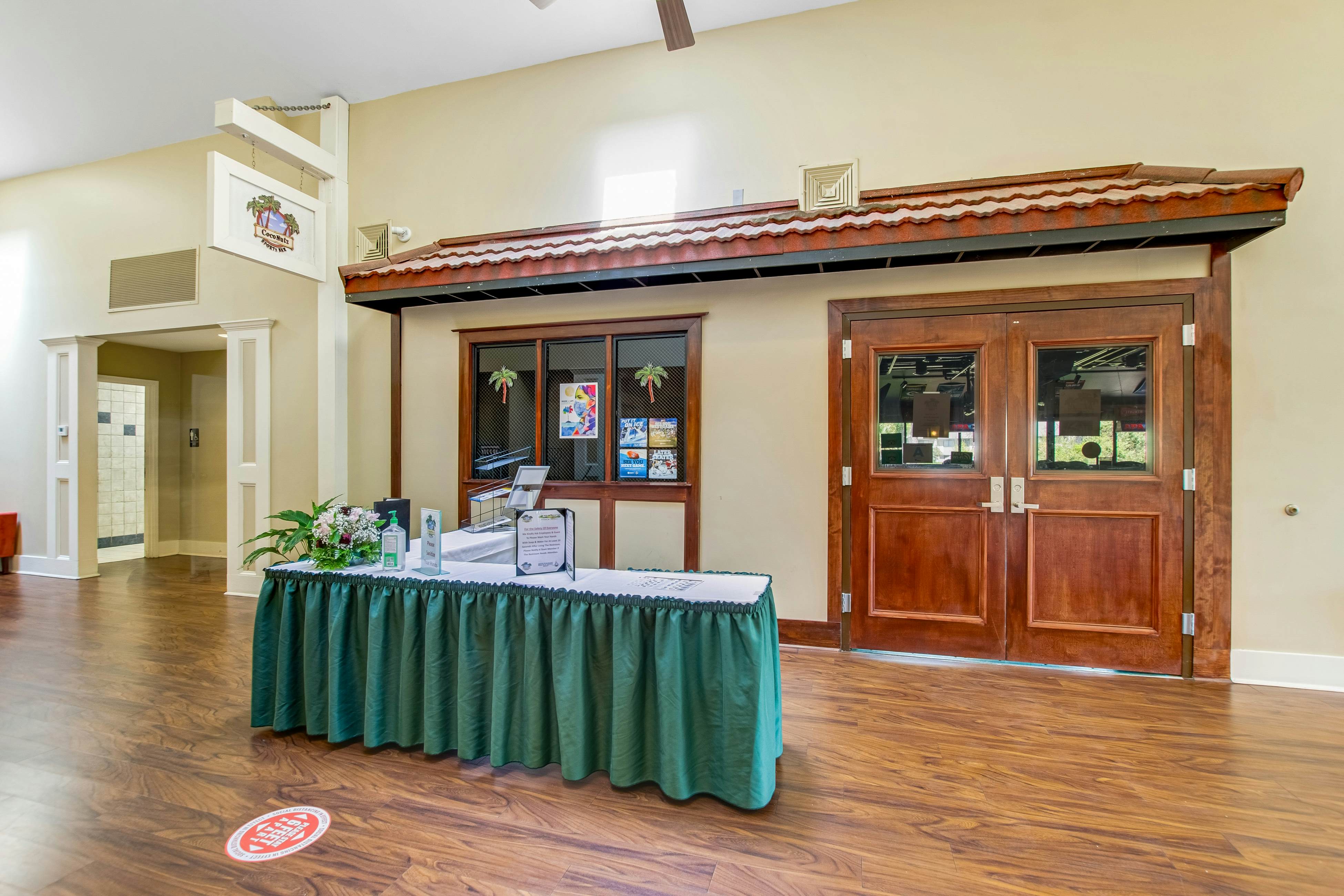 HH Beach & Tennis 119C