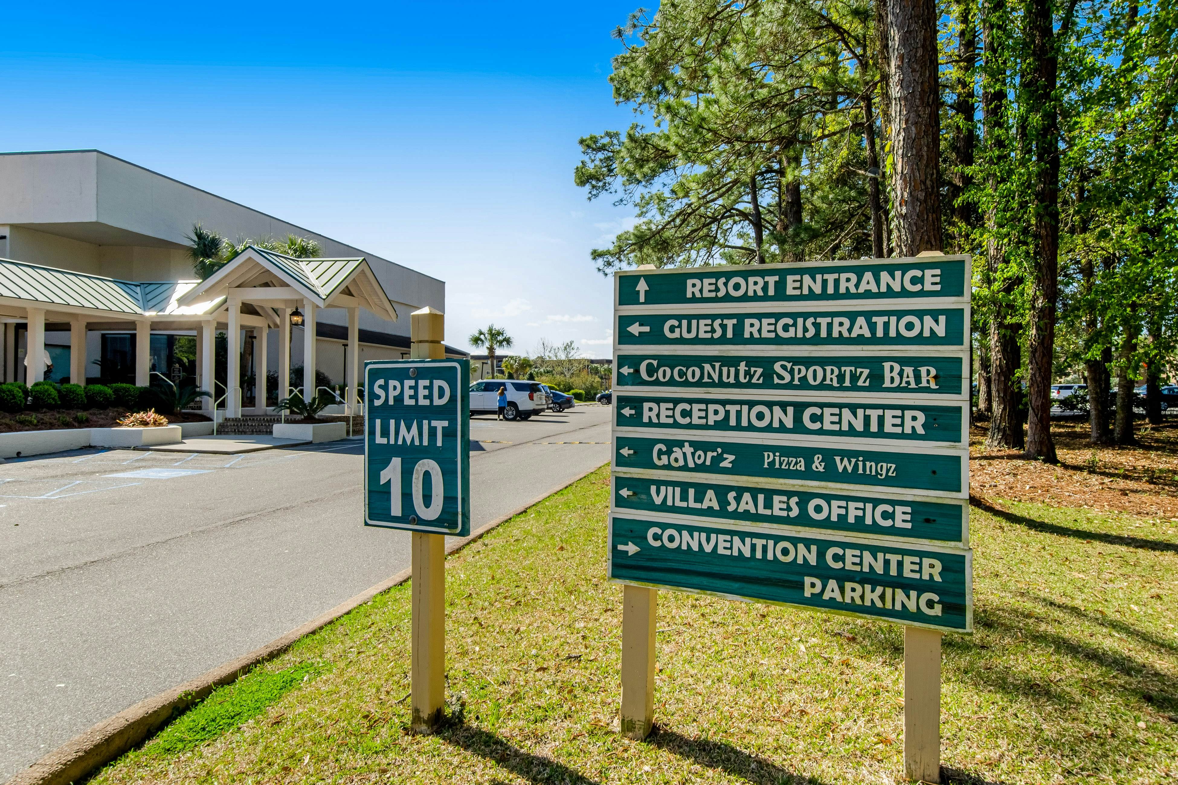 HH Beach & Tennis 119C