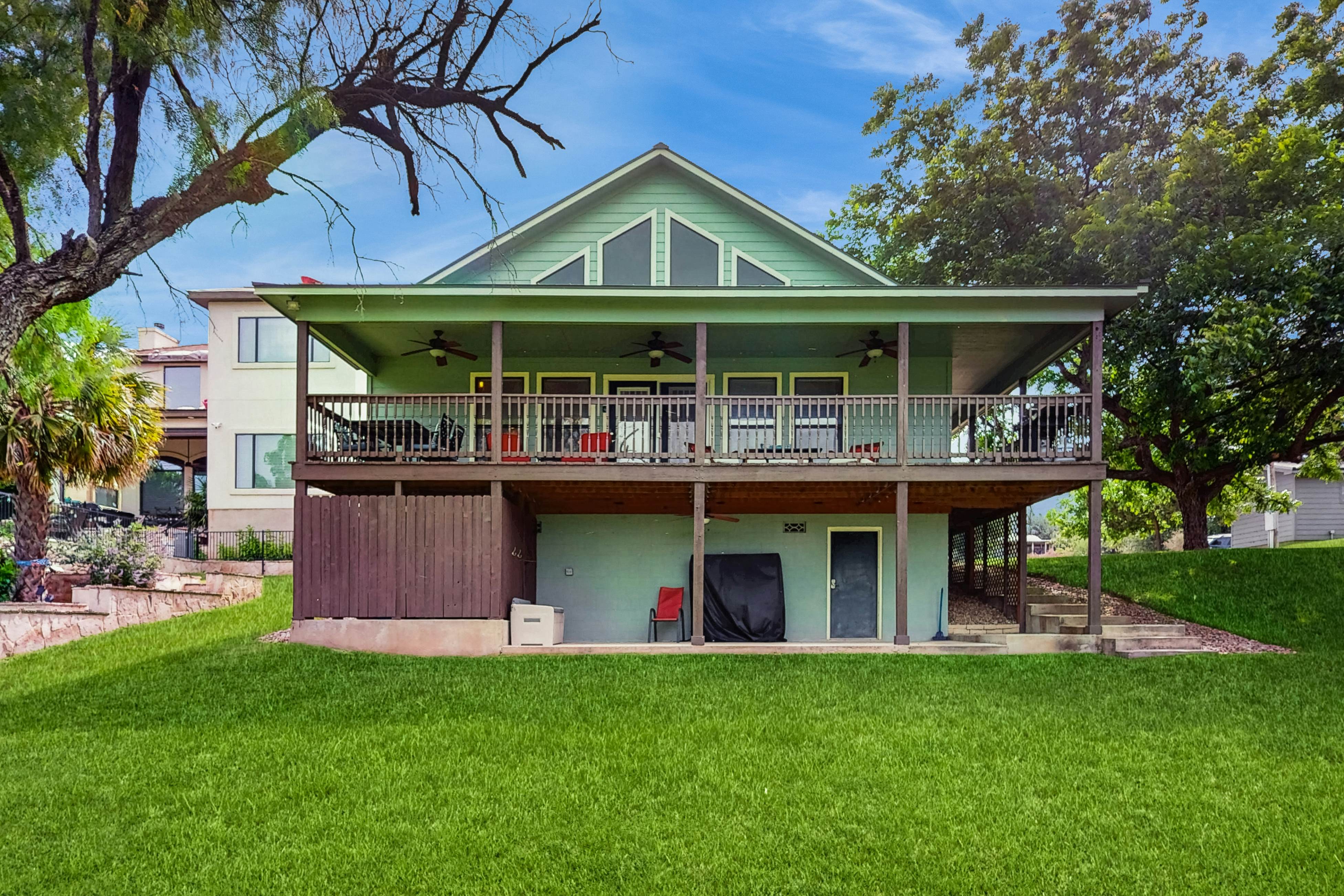 Ruff Lakehouse on Lake LBJ