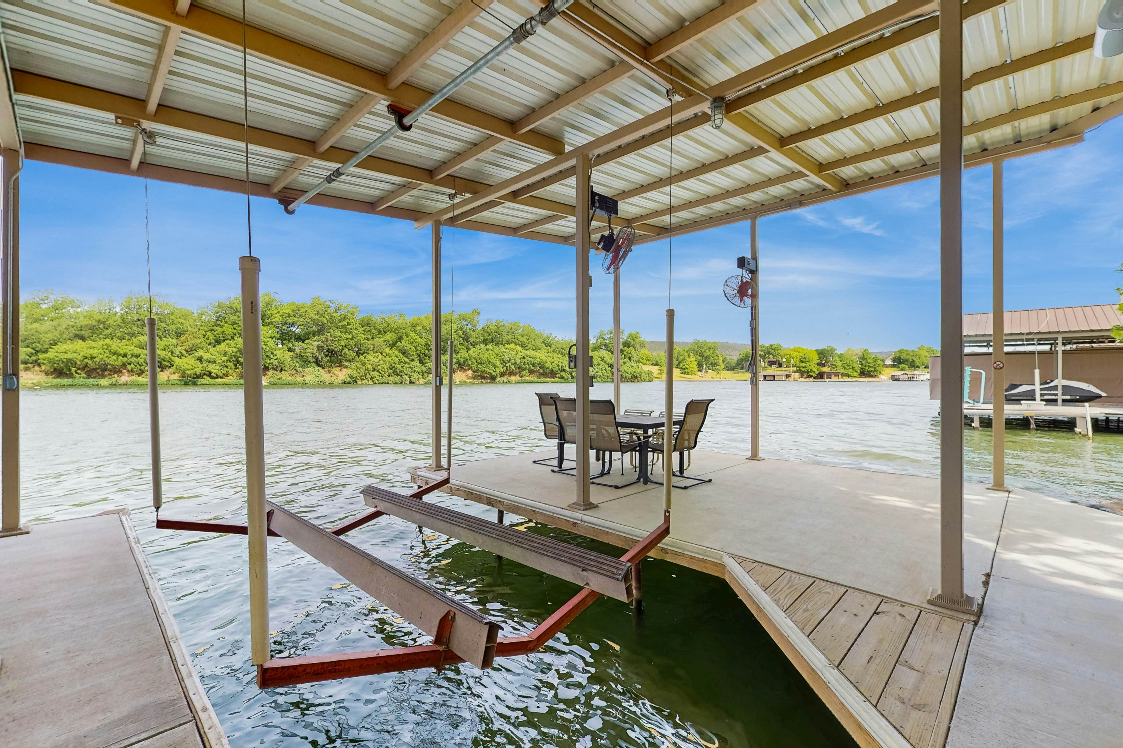 Ruff Lakehouse on Lake LBJ