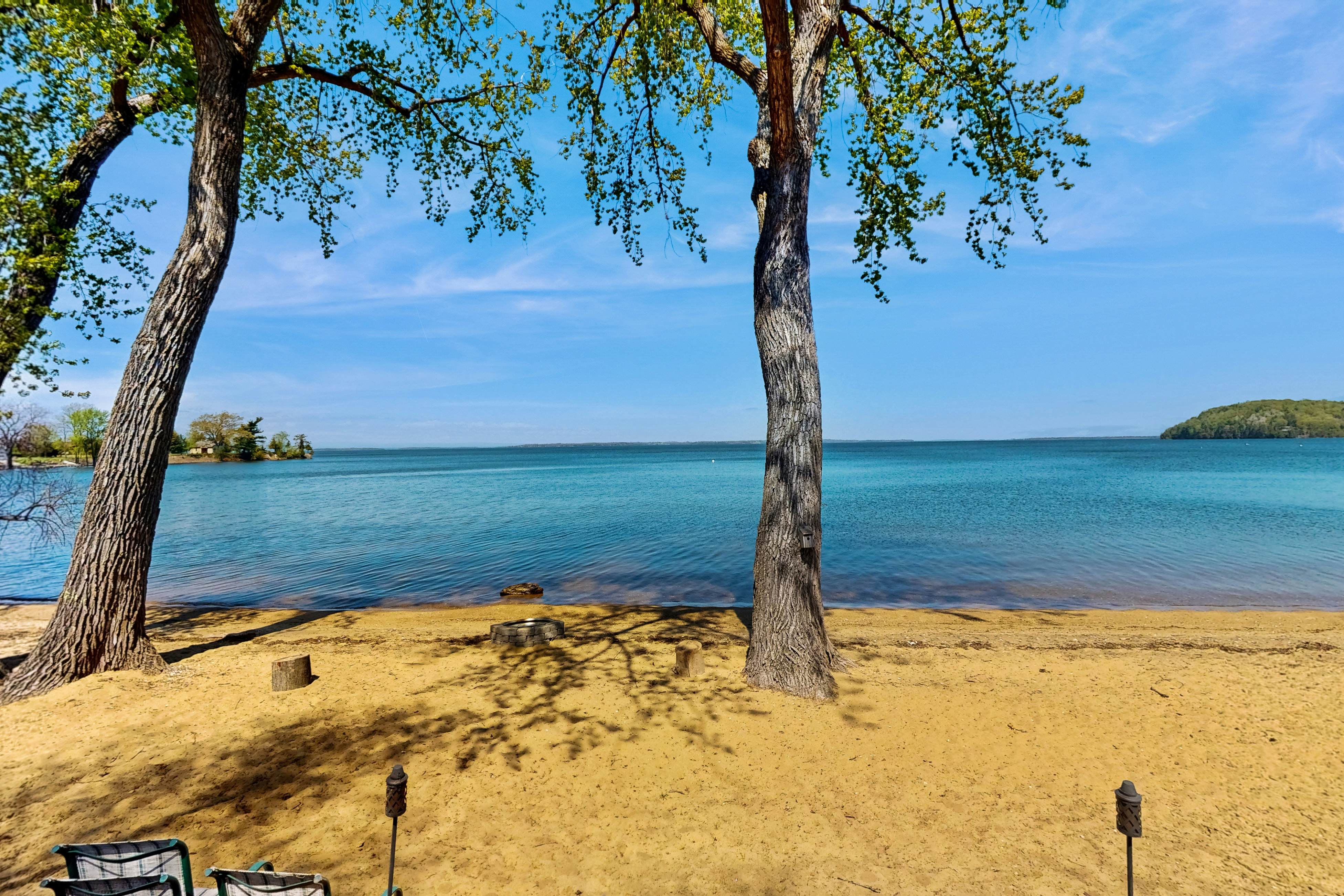 Thayer Beach Lakehouse