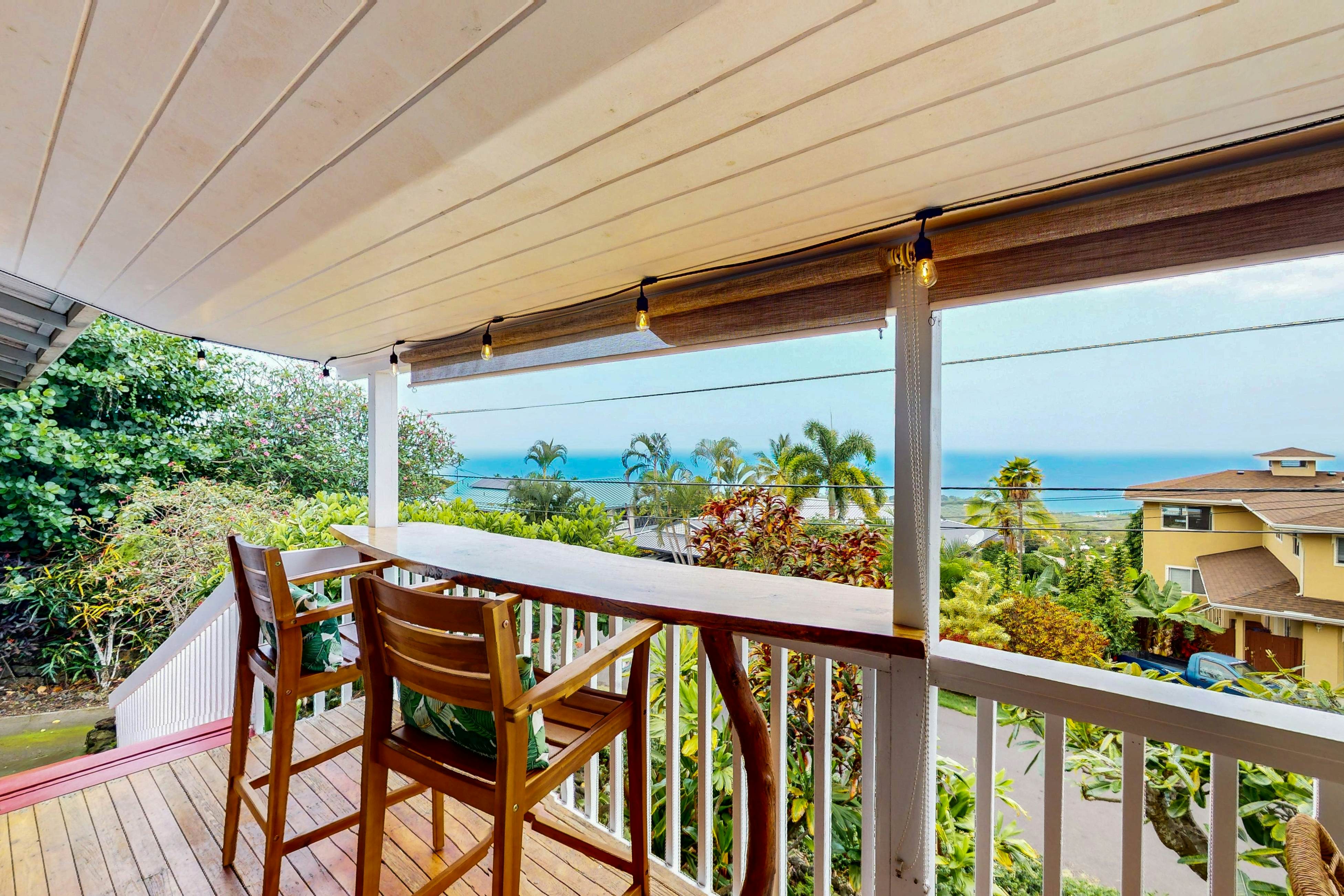 Pualani Island Getaway - Main House- 30-night minimum