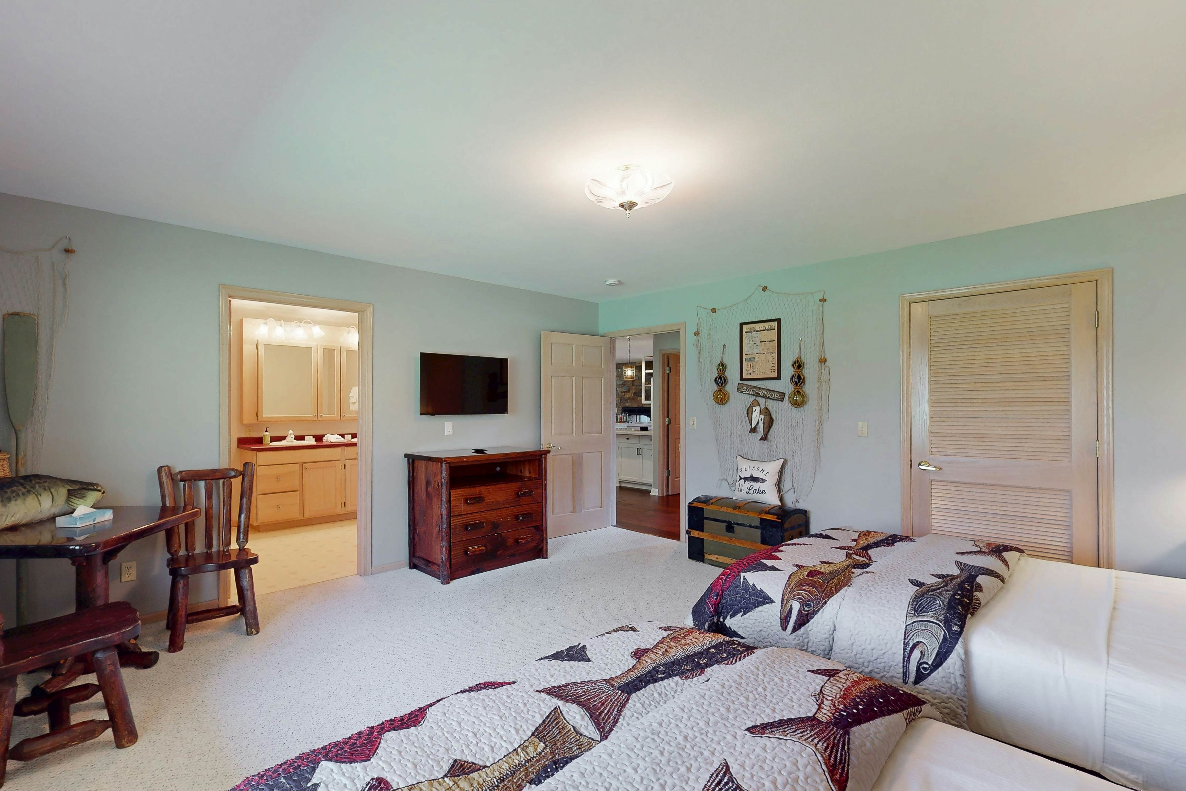 The 19th Hole Lakeside