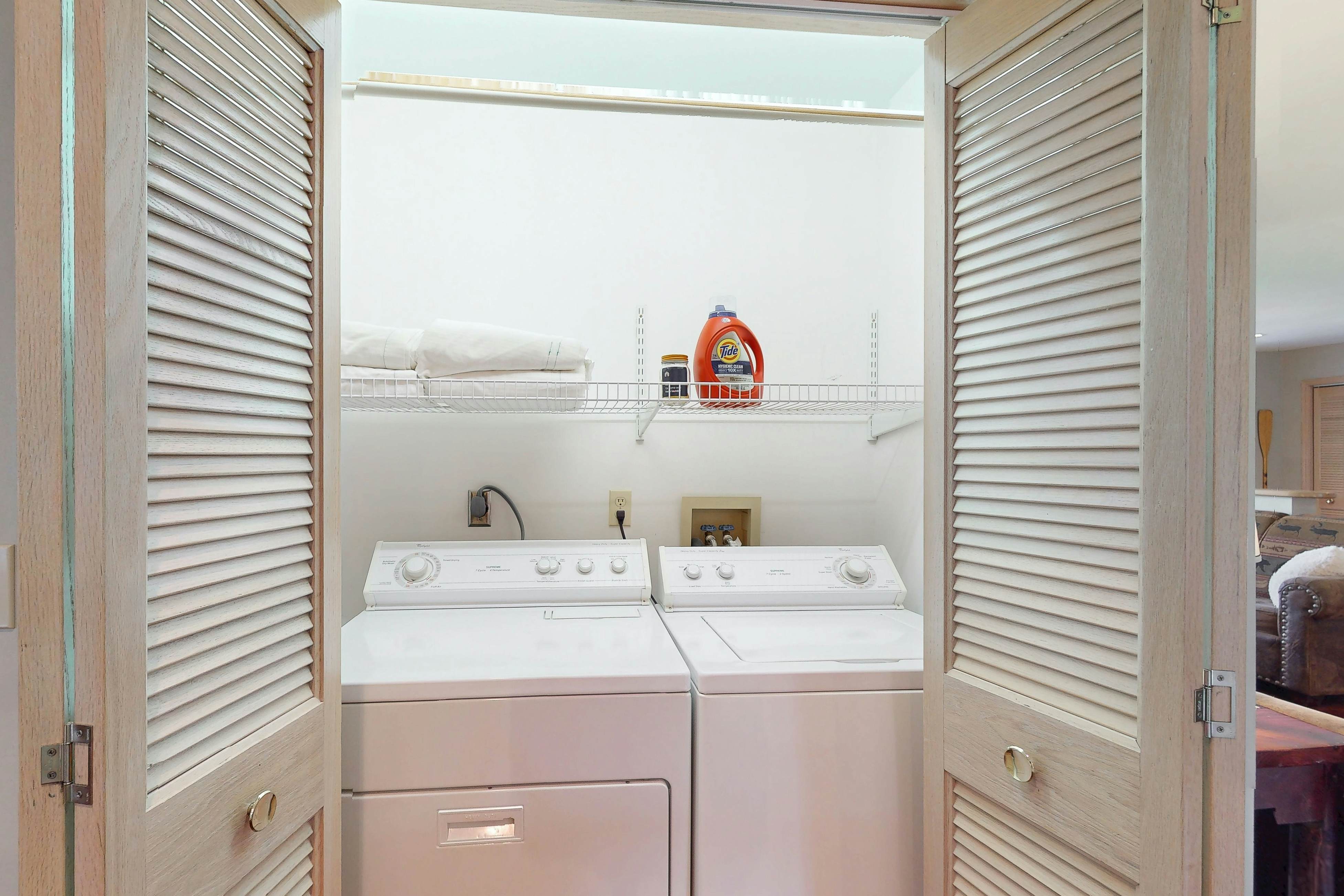 The 19th Hole Lakeside