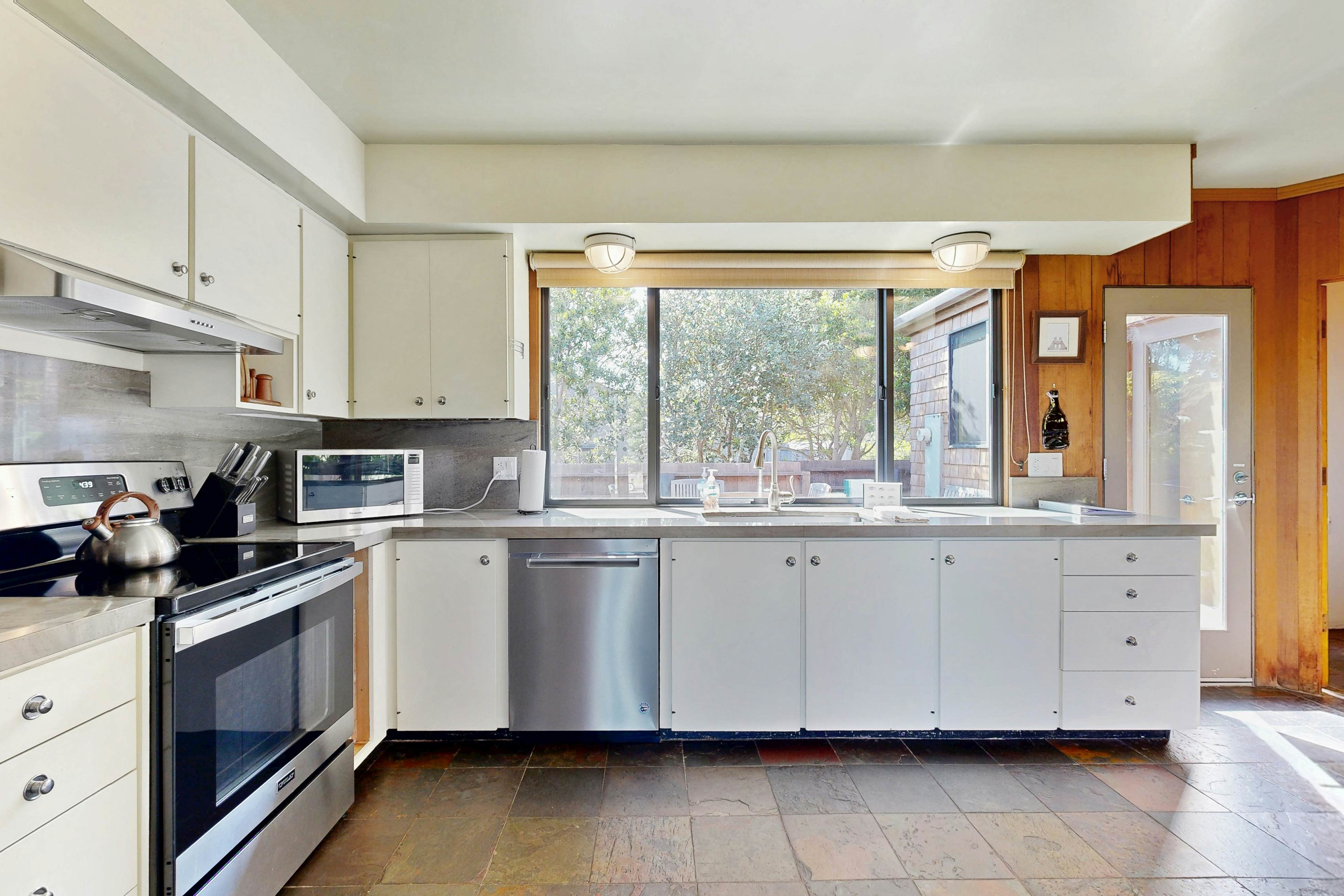 Bovill on Shell Beach