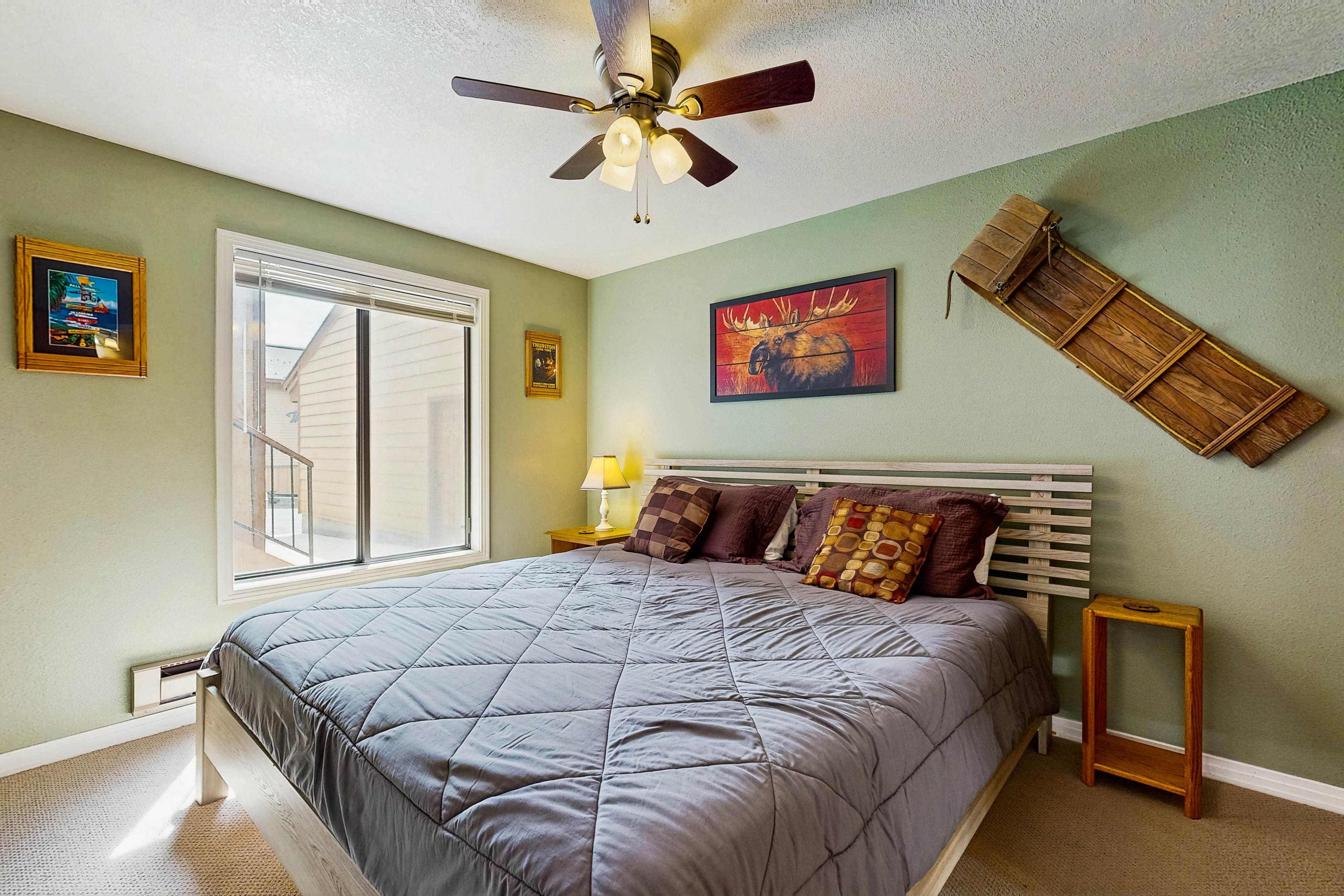 Aspen Village Golf Course Condo - Snowshoes