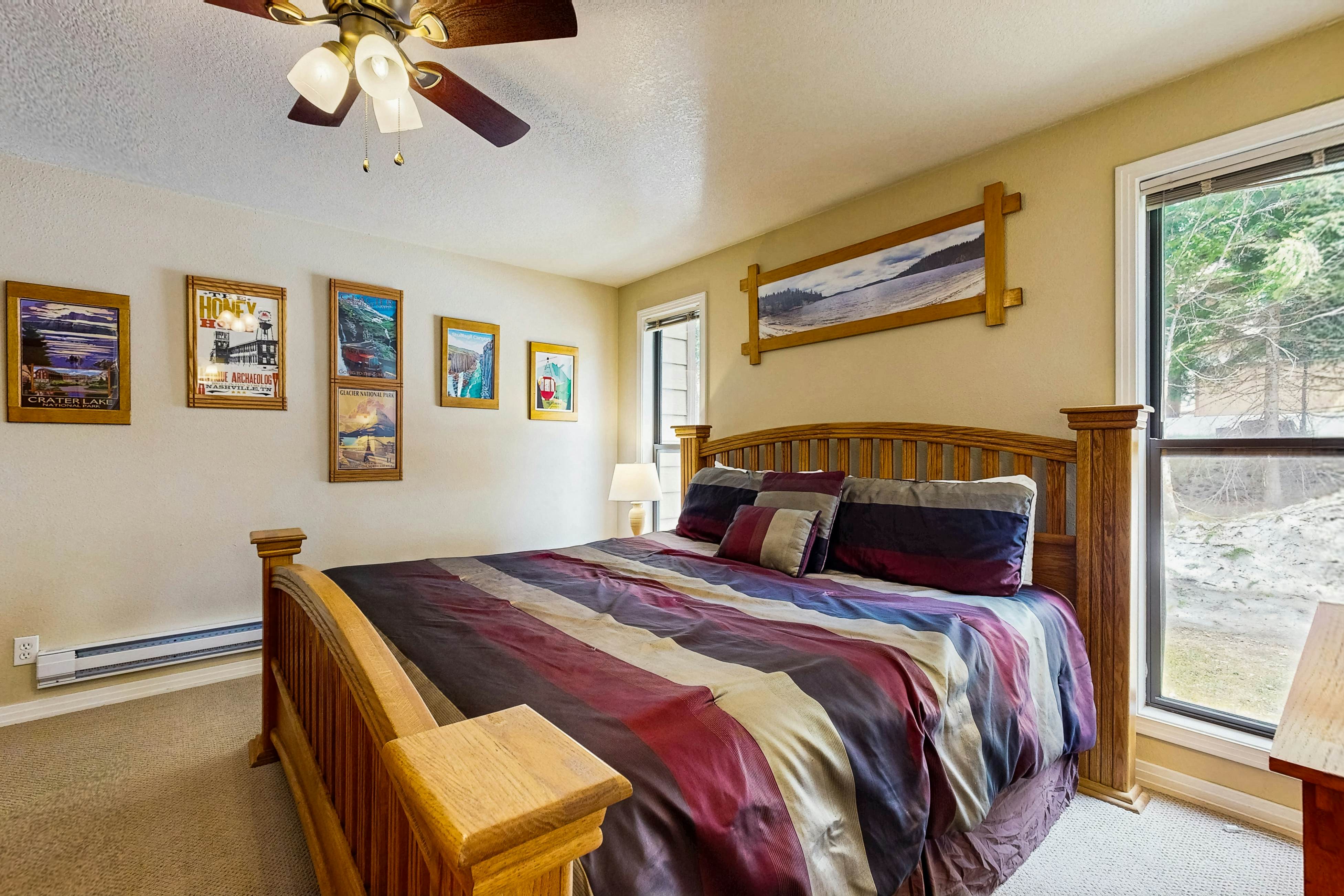 Aspen Village Golf Course Condo - Snowshoes