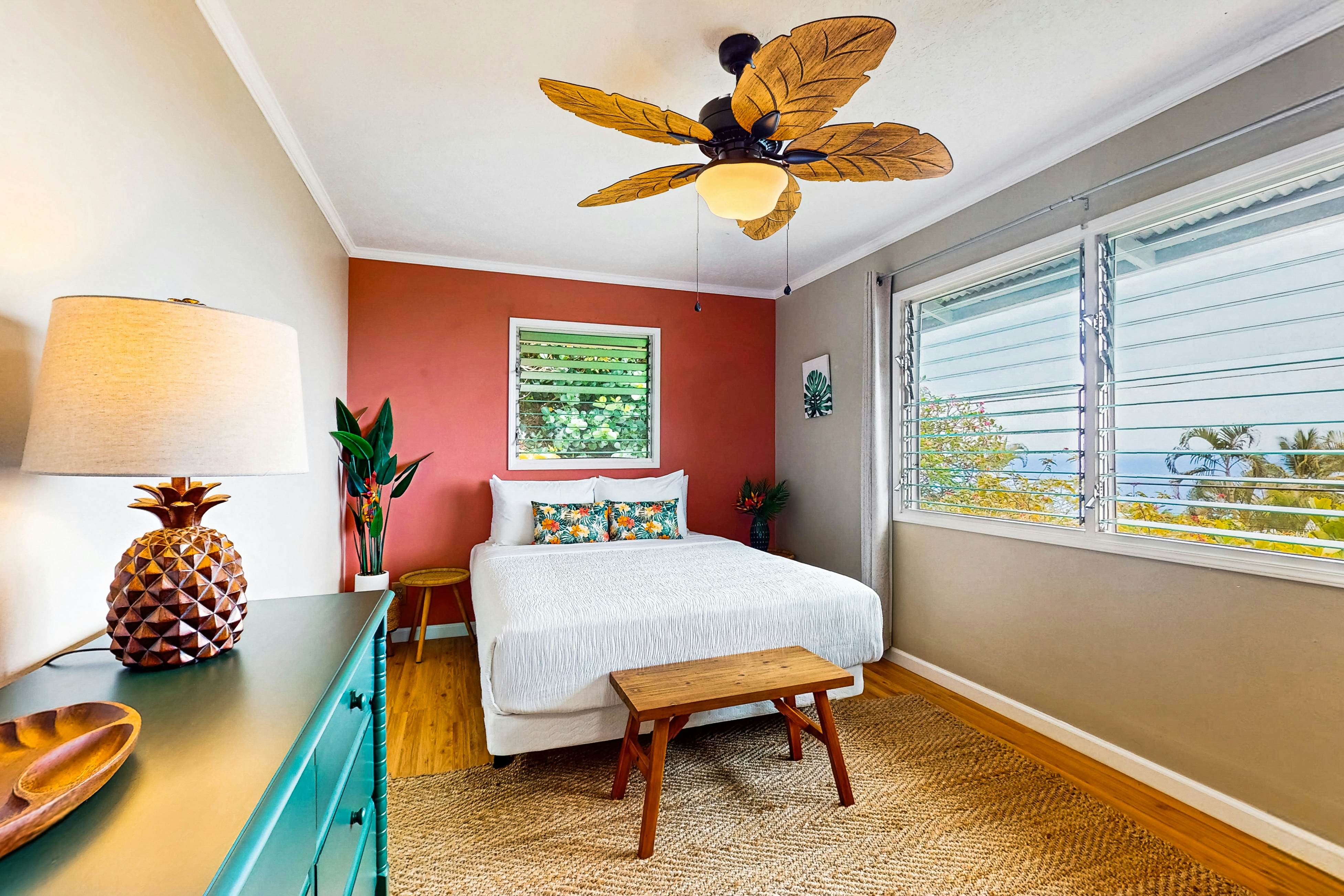 Pualani Island Getaway - Main House & Ohana- 30-night minimum