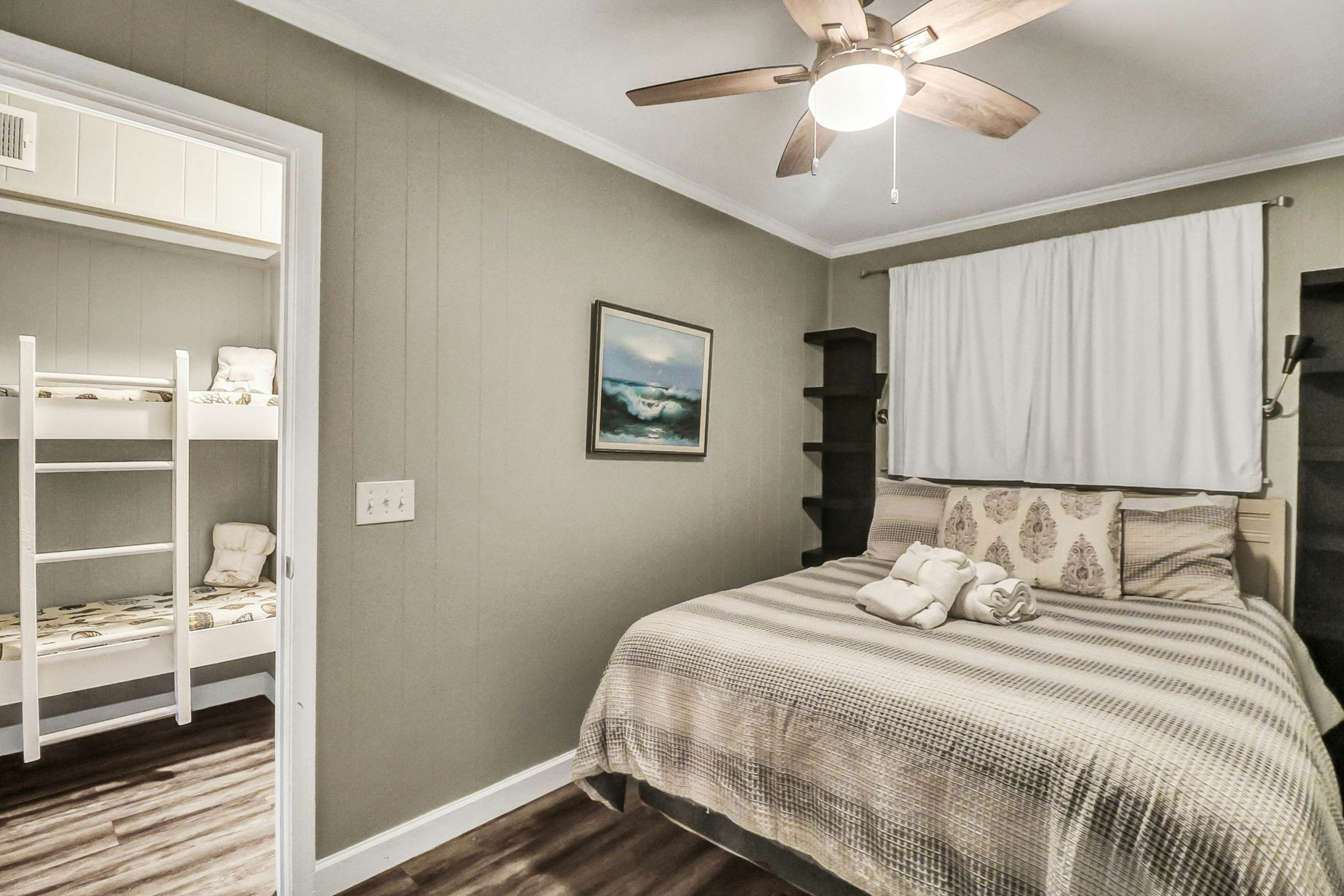 HH Beach & Tennis 119C