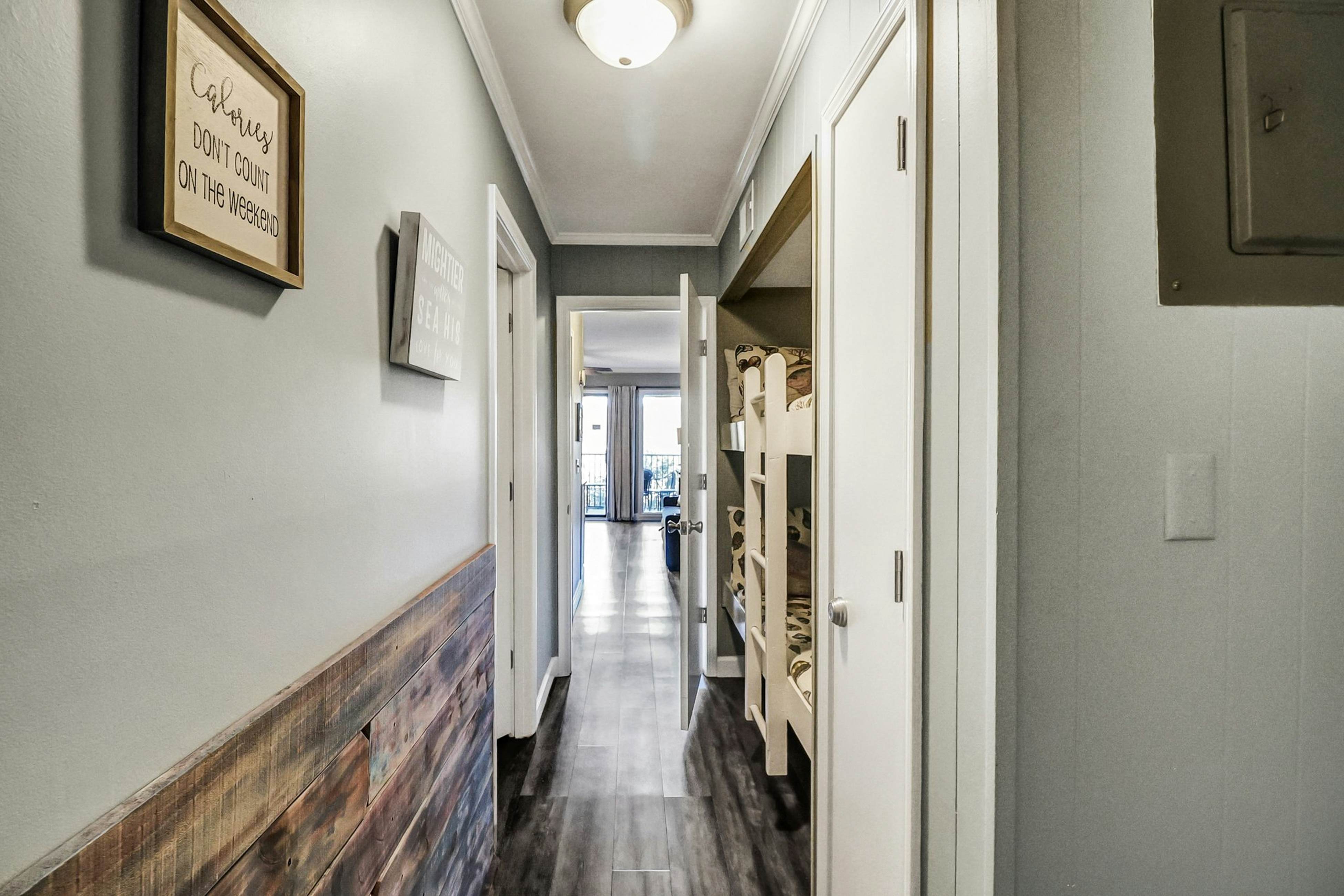 HH Beach & Tennis 119C