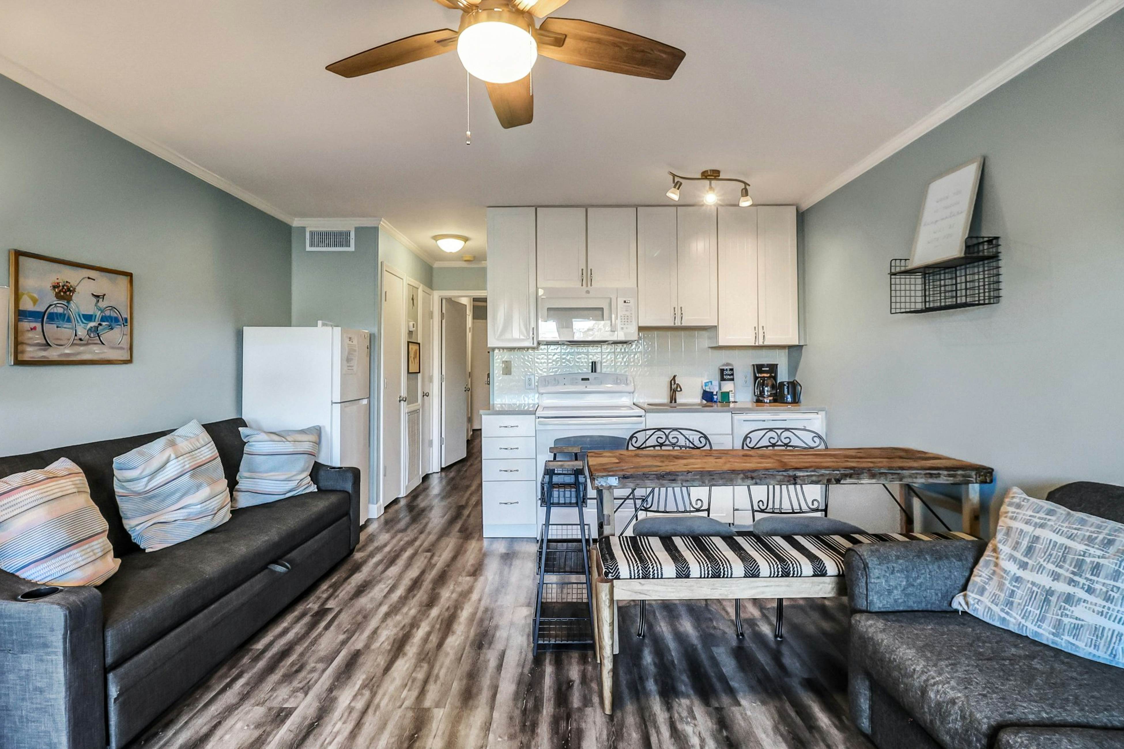 HH Beach & Tennis 119C