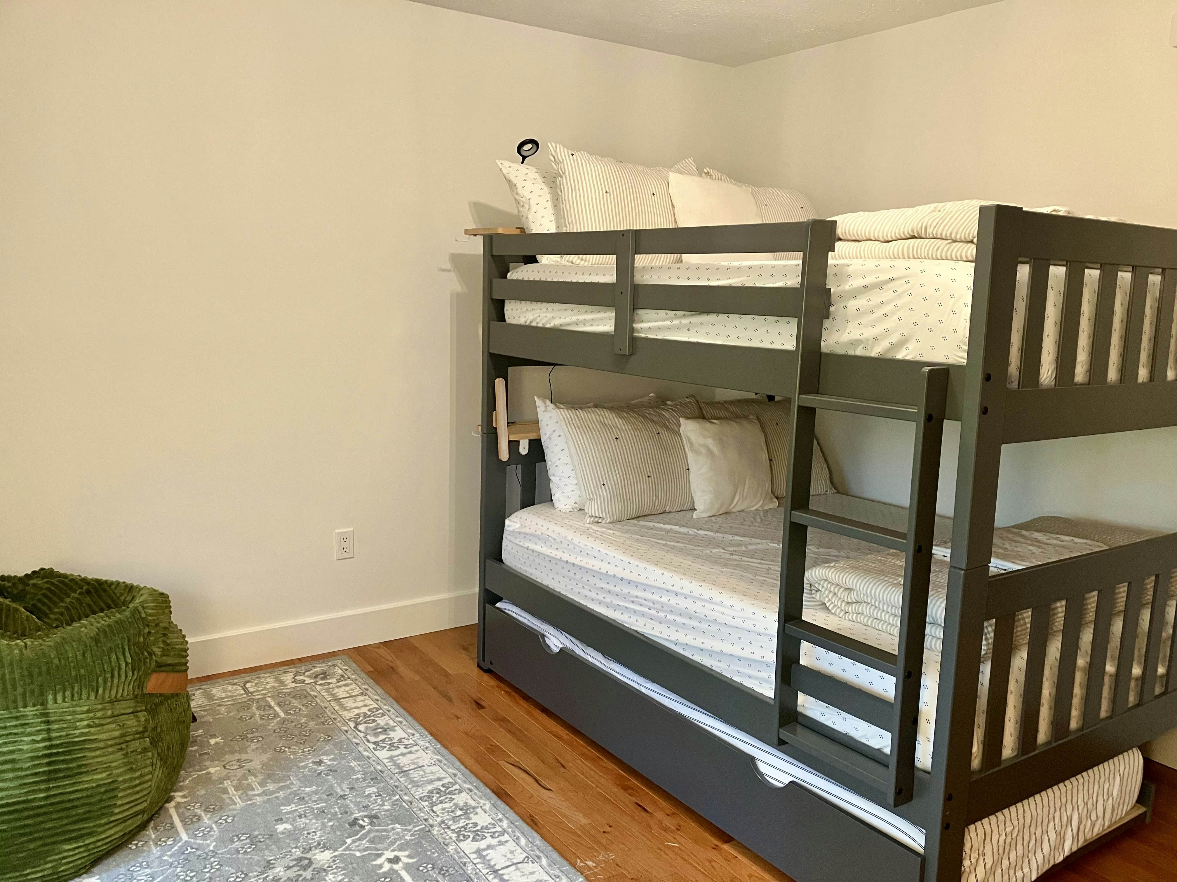 Gold Creek Mountain Retreat