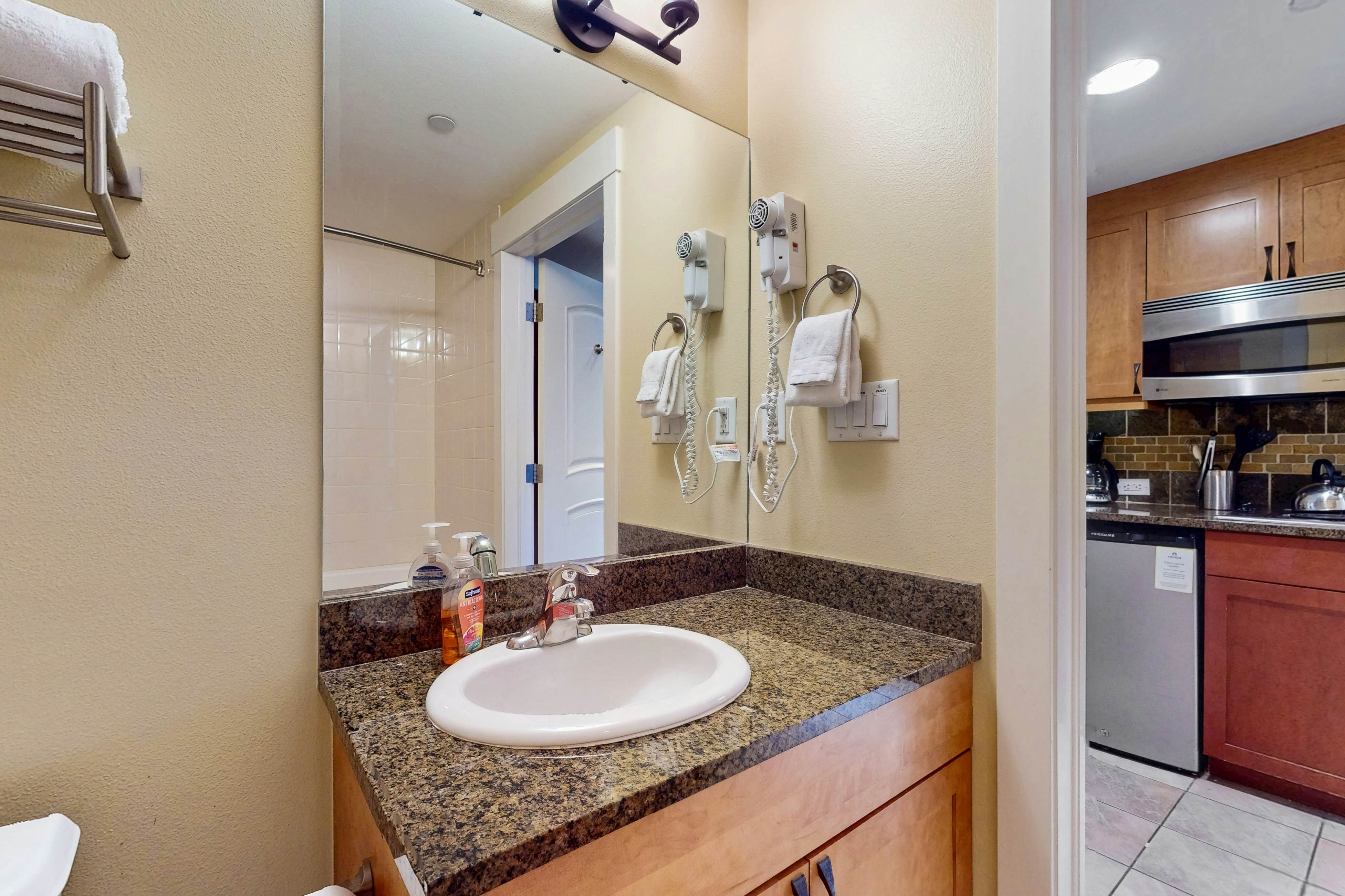 Founders Pointe 4445