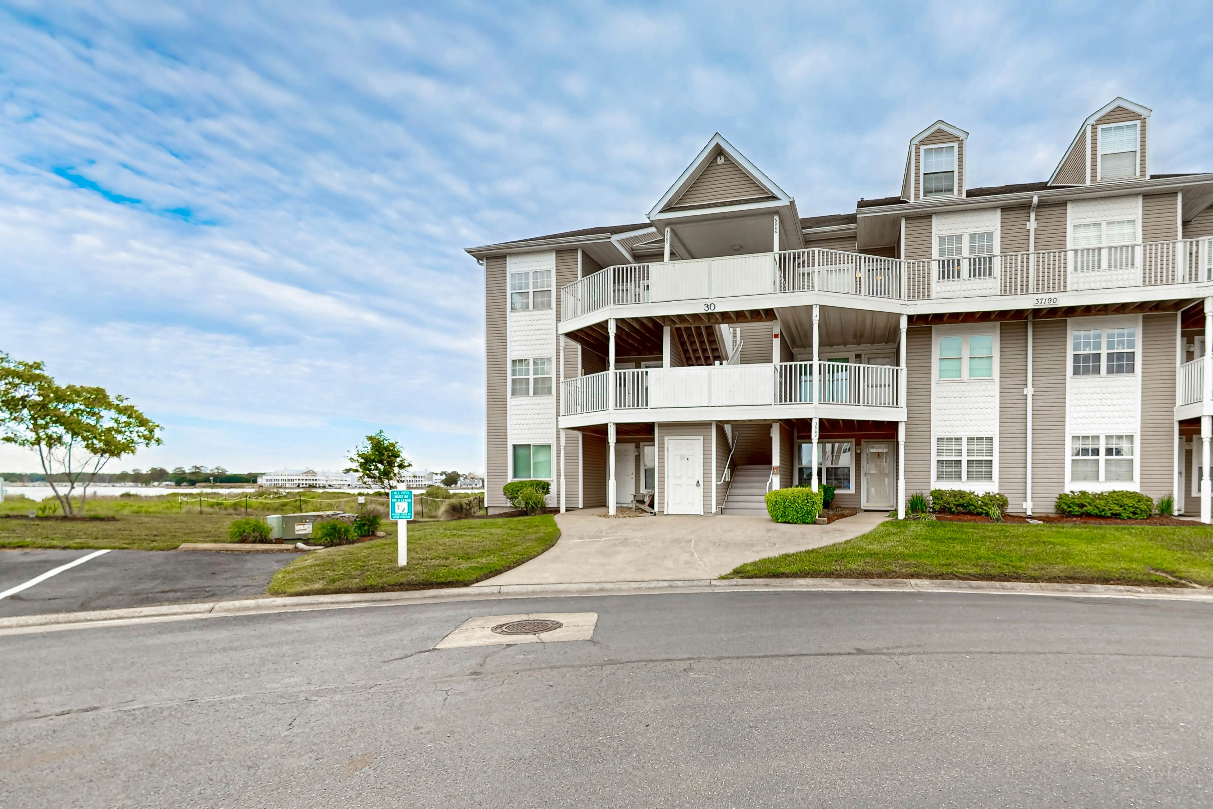 Bethany Bay - 37190 Harbor Dr #3006