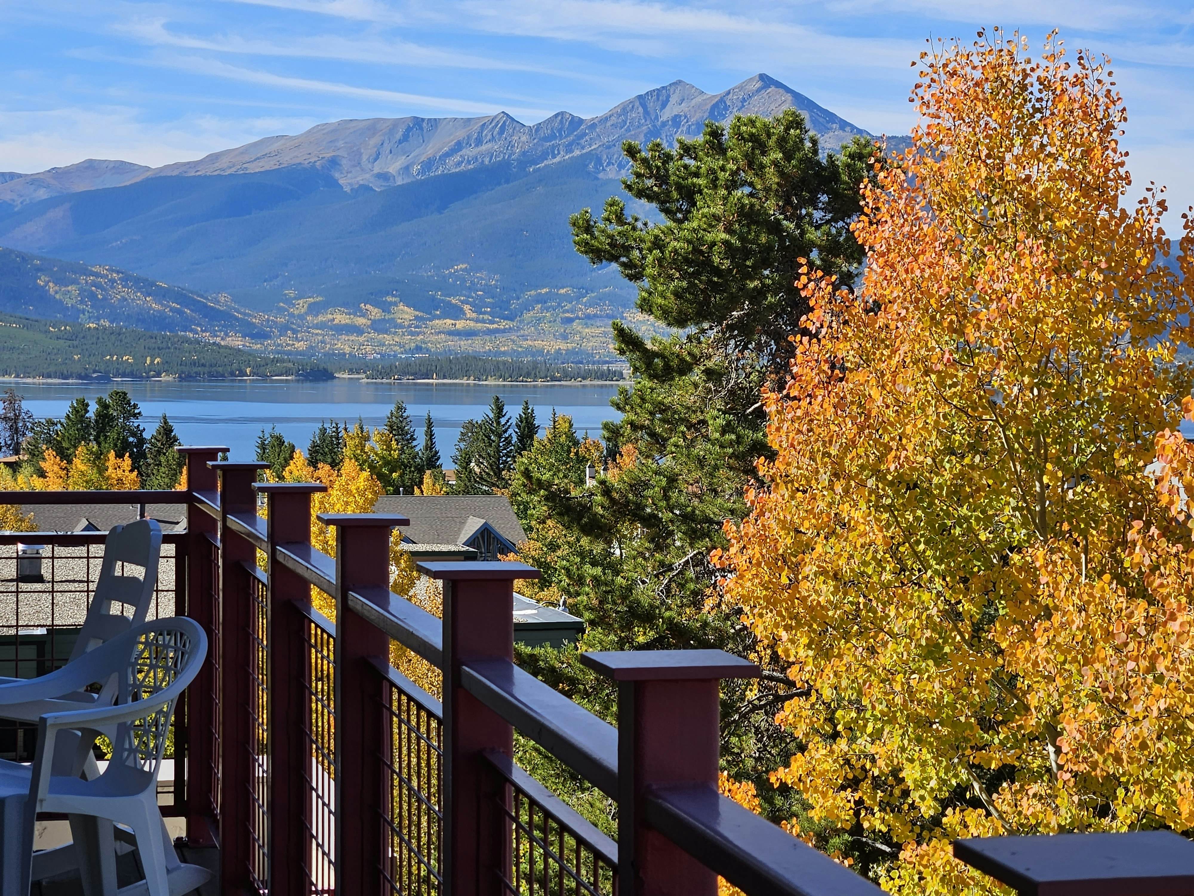 La Rive Del Lago 302