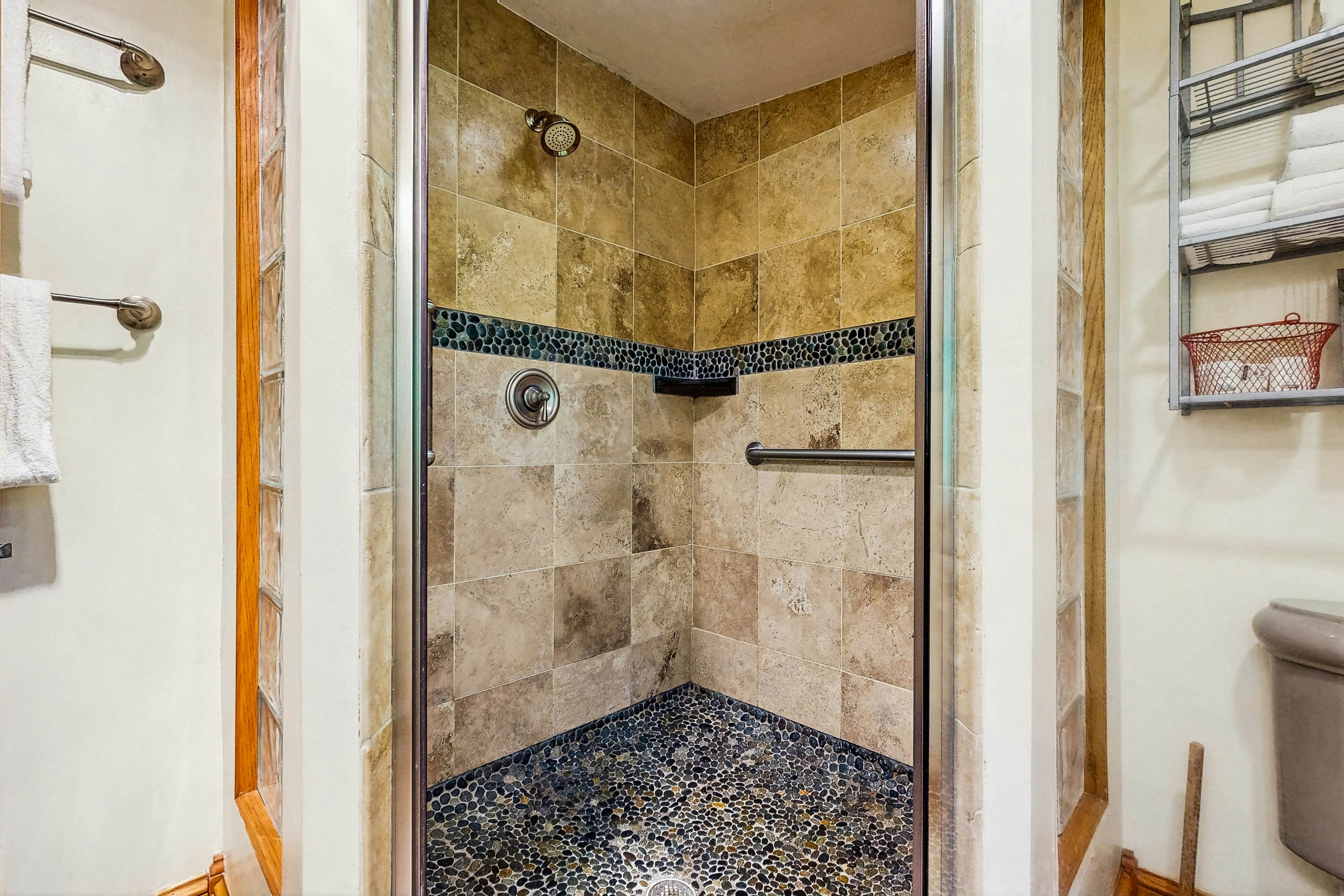 Eva's Cottage - Romancing the River