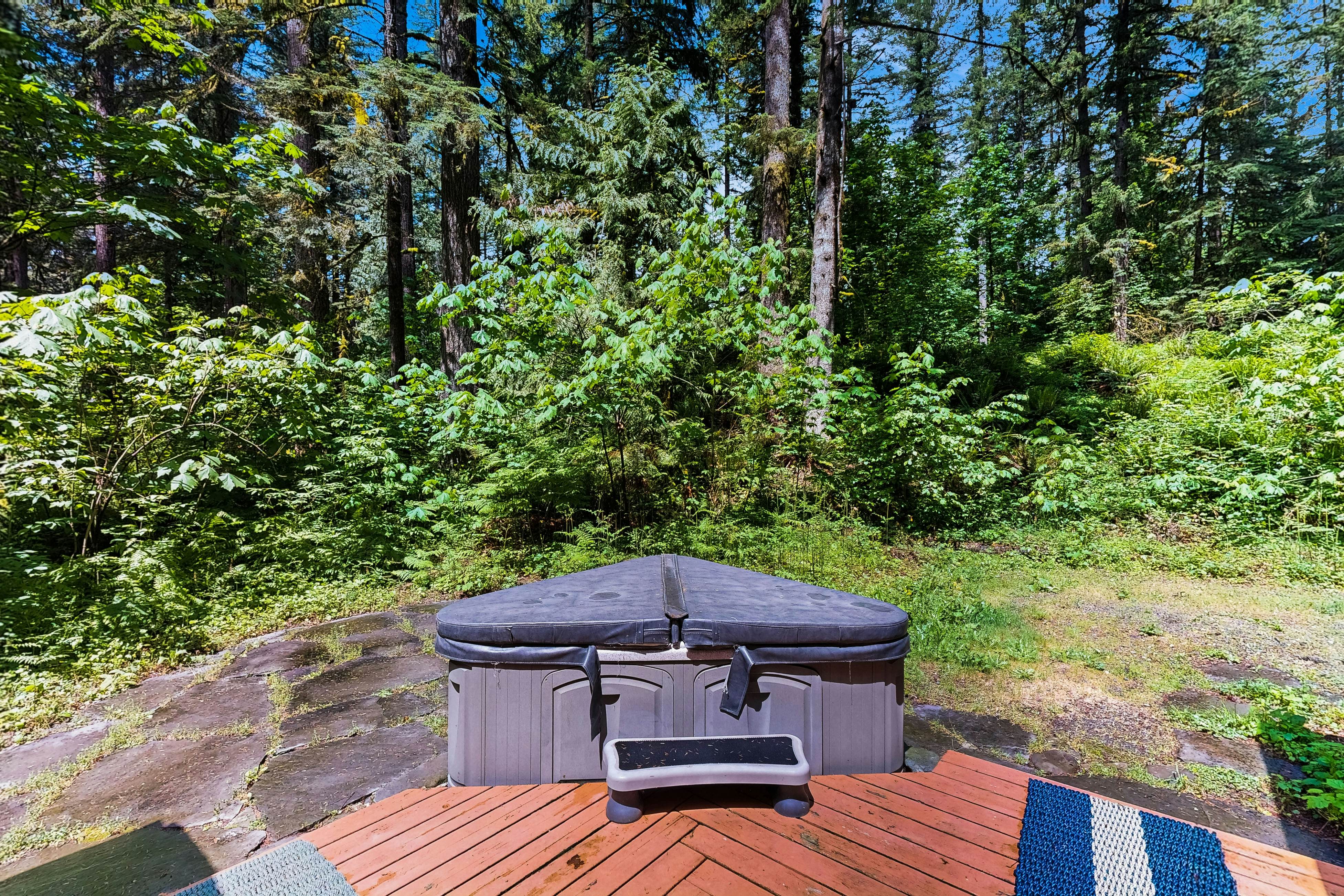 Eva's Cottage - Romancing the River