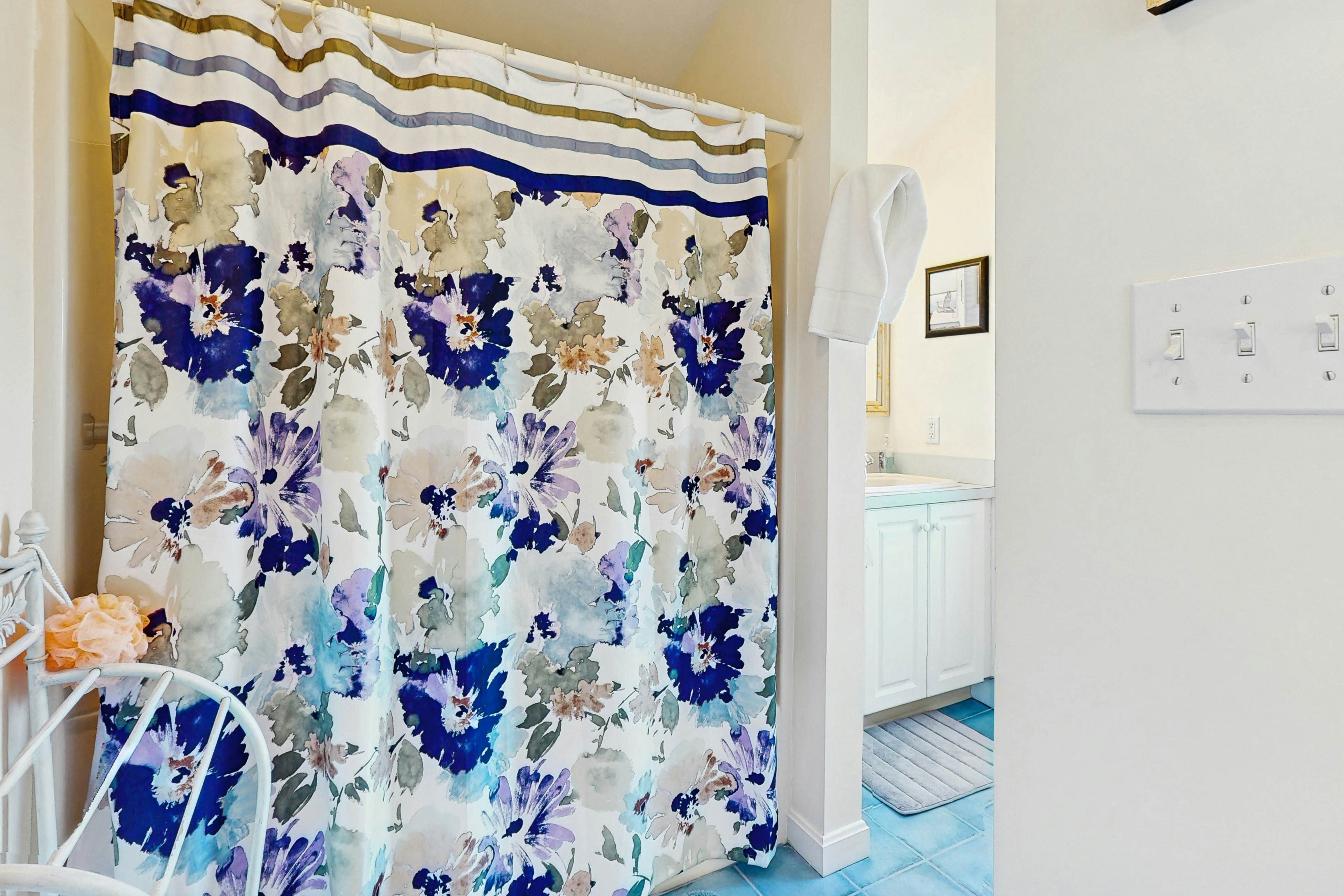 The Yarmouth Anchor - 12 and 14