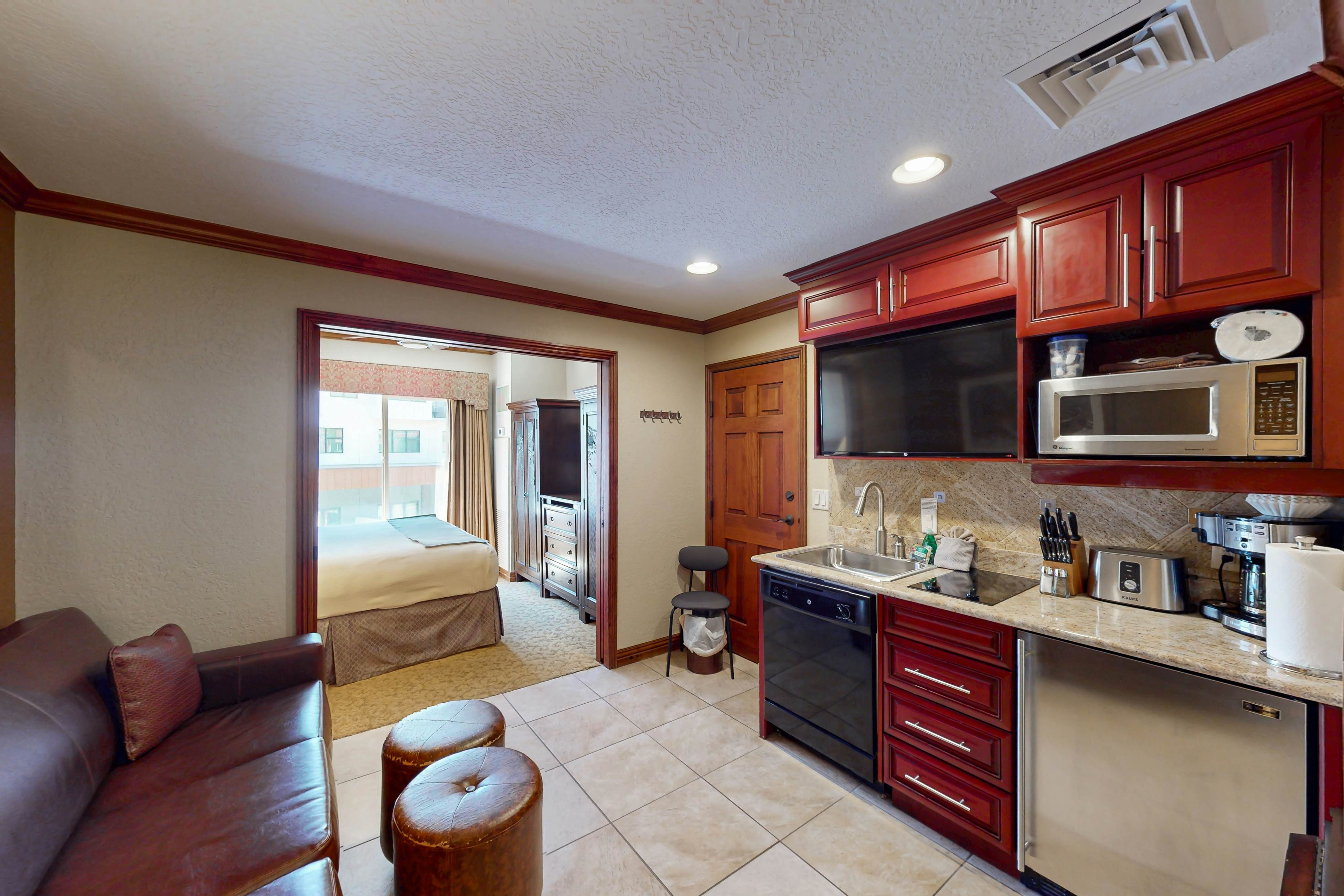 Westgate SlopeSide Sanctuary #3818