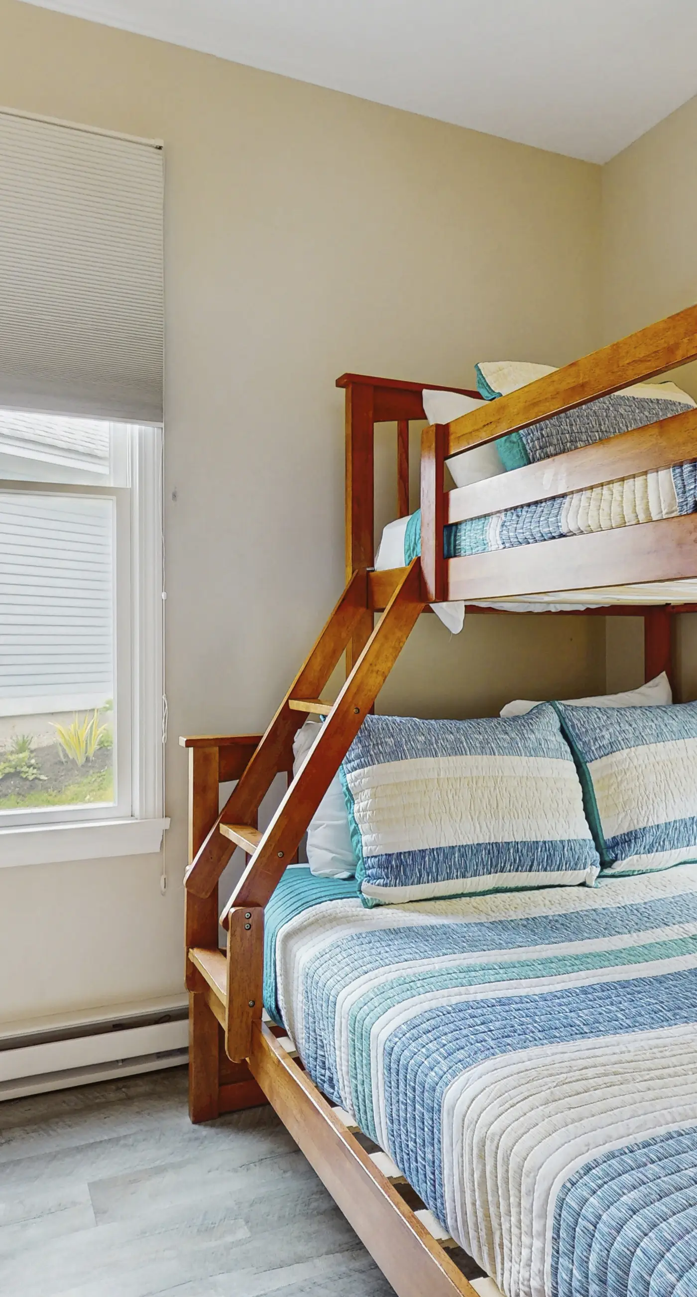 Cottages at Summer Village Beach Get-A-Way