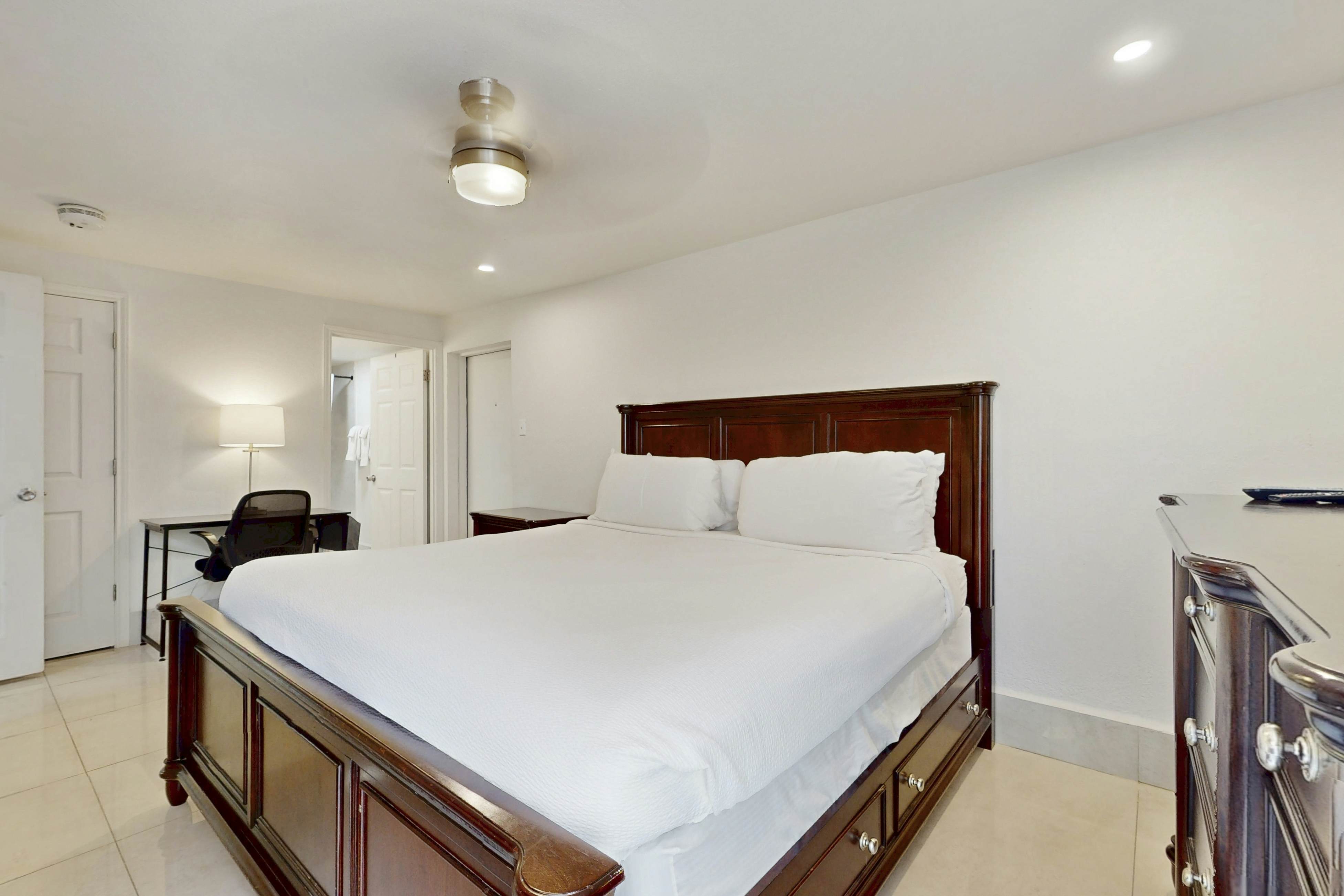 Solare Garden Villa 971F