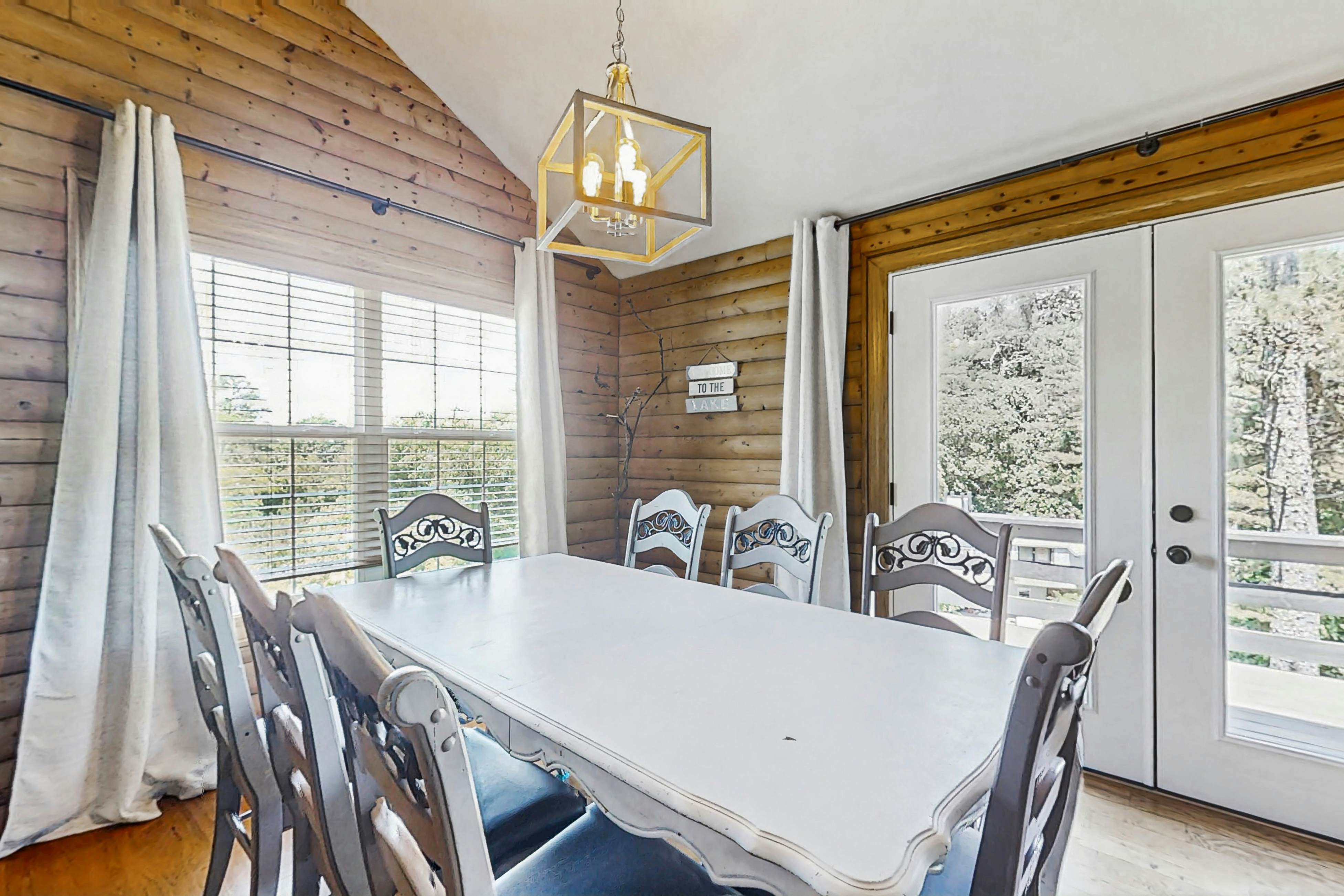 Beaver Lake Pool House