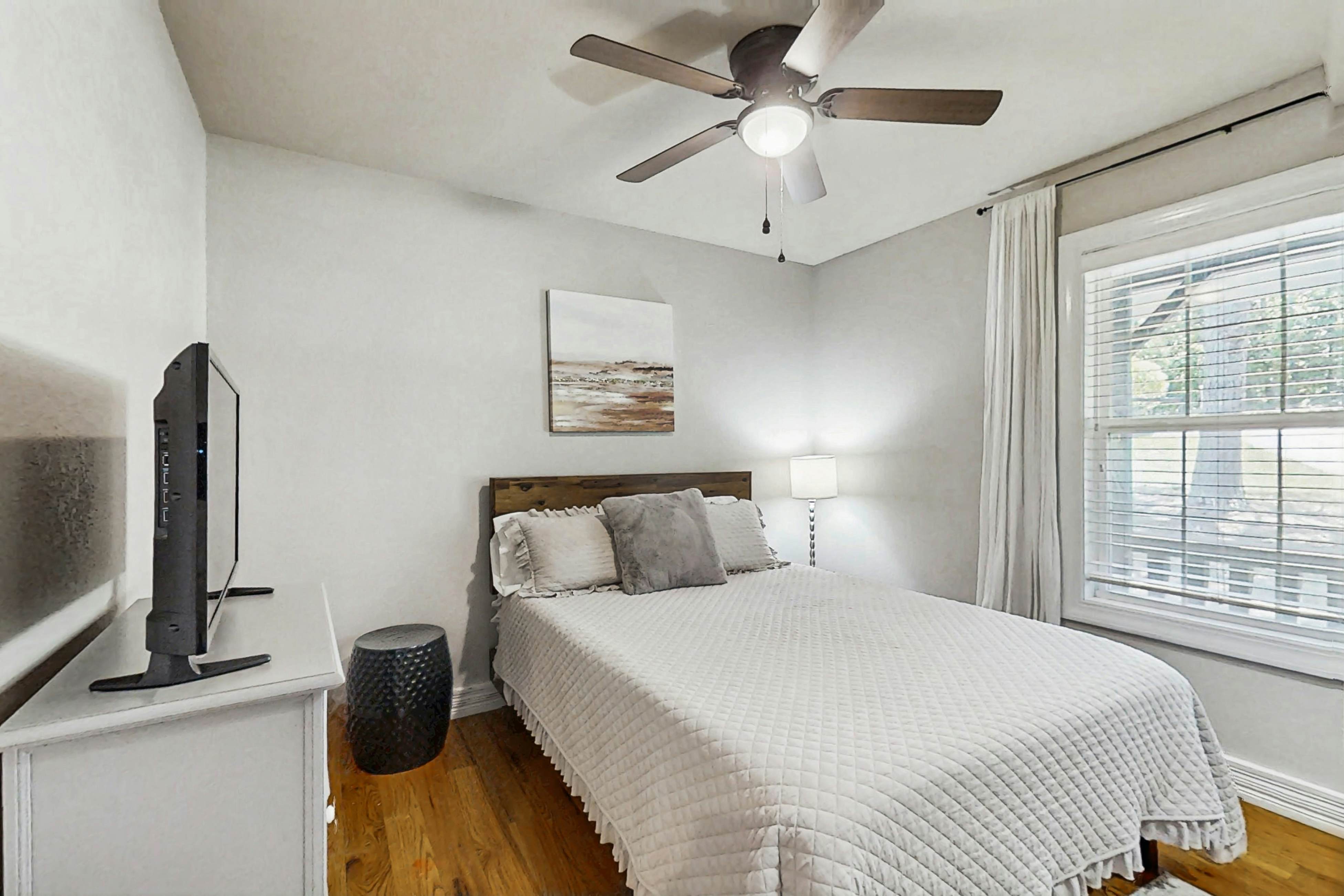 Beaver Lake Pool House