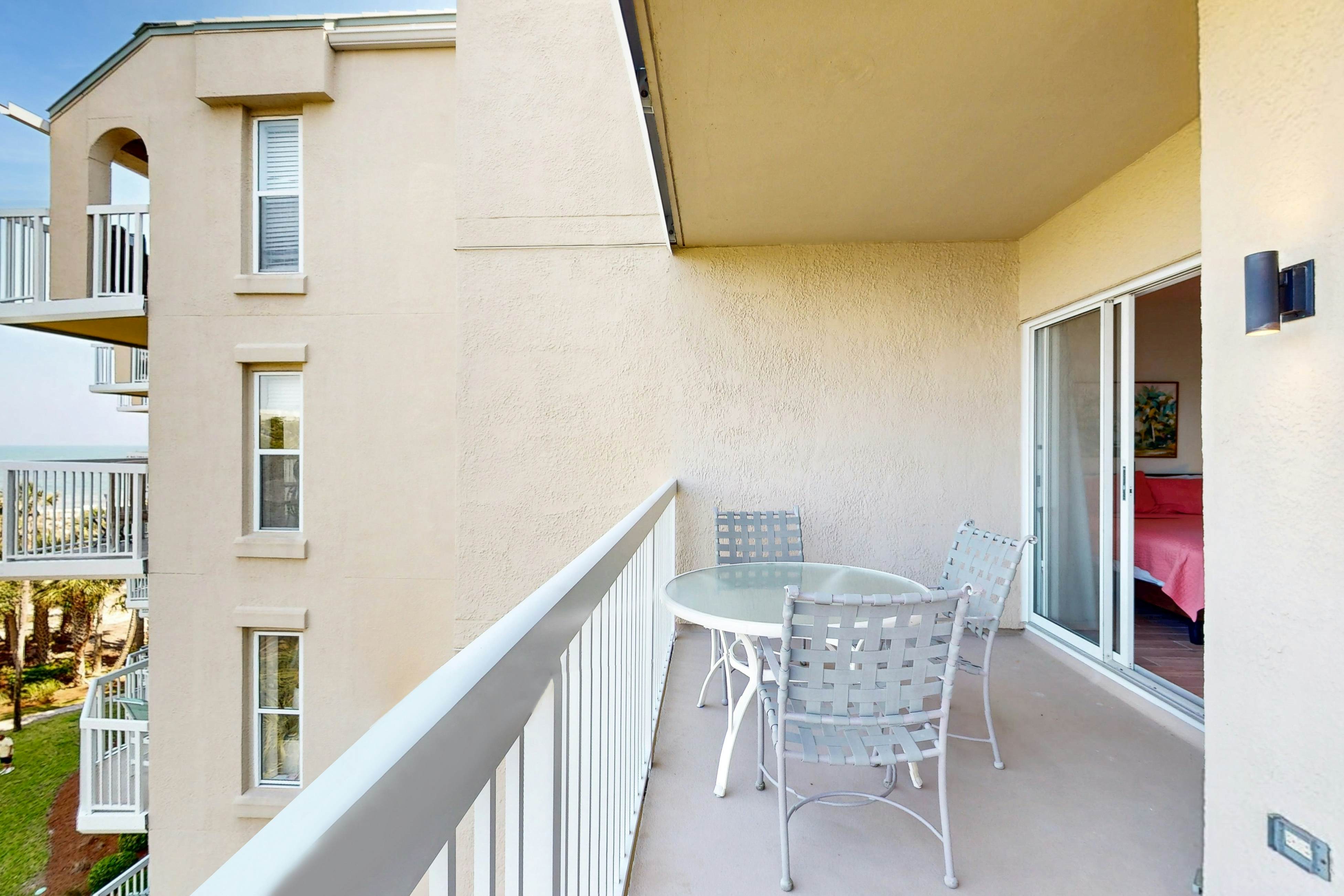 Barrington Court 409